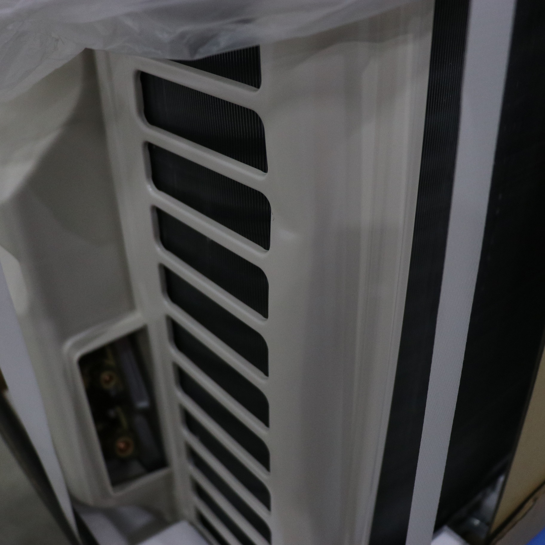 美品】エアコン 2024年 白くまくん XBKシリーズ 18畳用 /200V