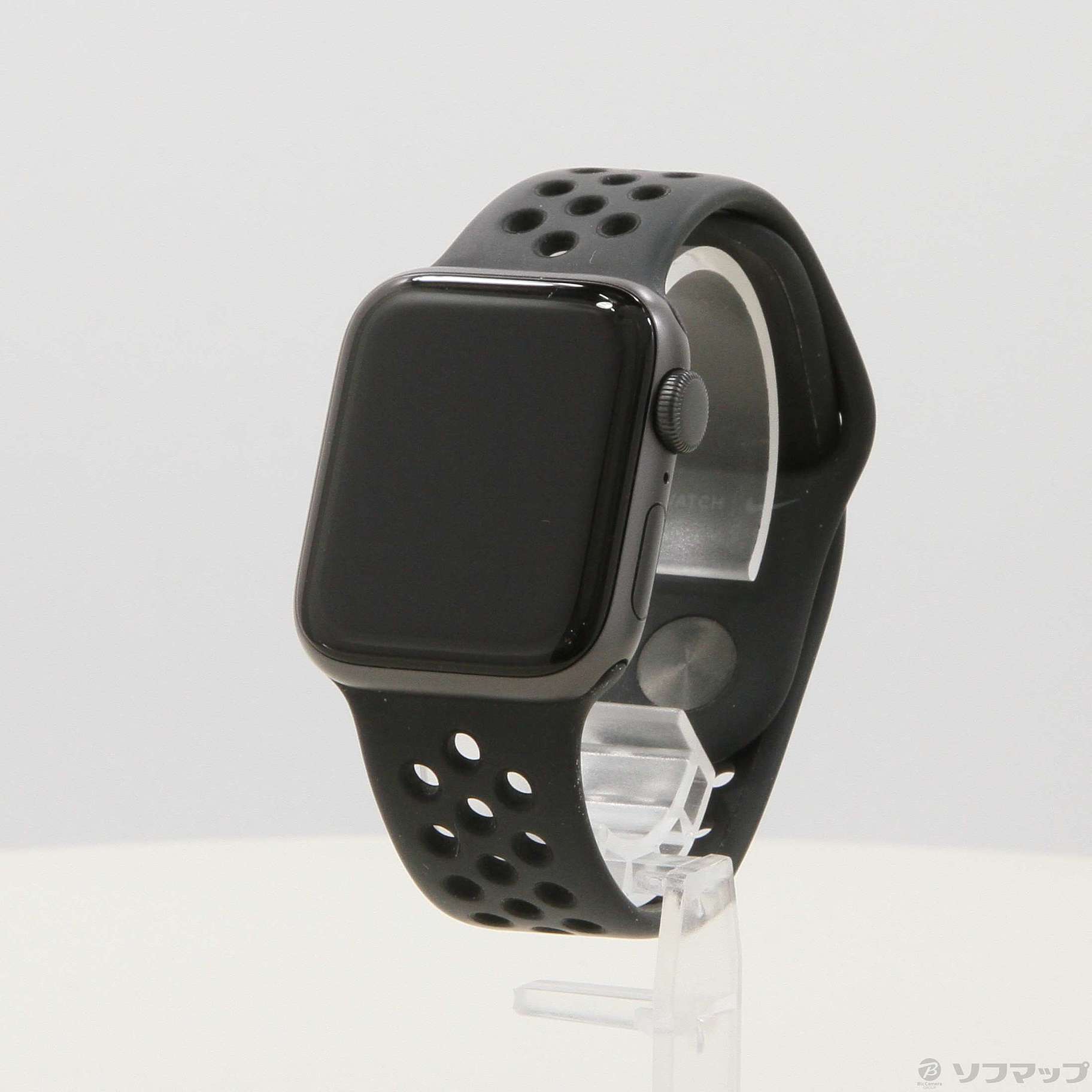 中古】Apple Watch SE 第1世代 Nike GPS 40mm スペースグレイアルミニウムケース アンスラサイト／ブラックNIKEスポーツバンド  [2133057487239] - リコレ！|ビックカメラグループ ソフマップの中古通販サイト