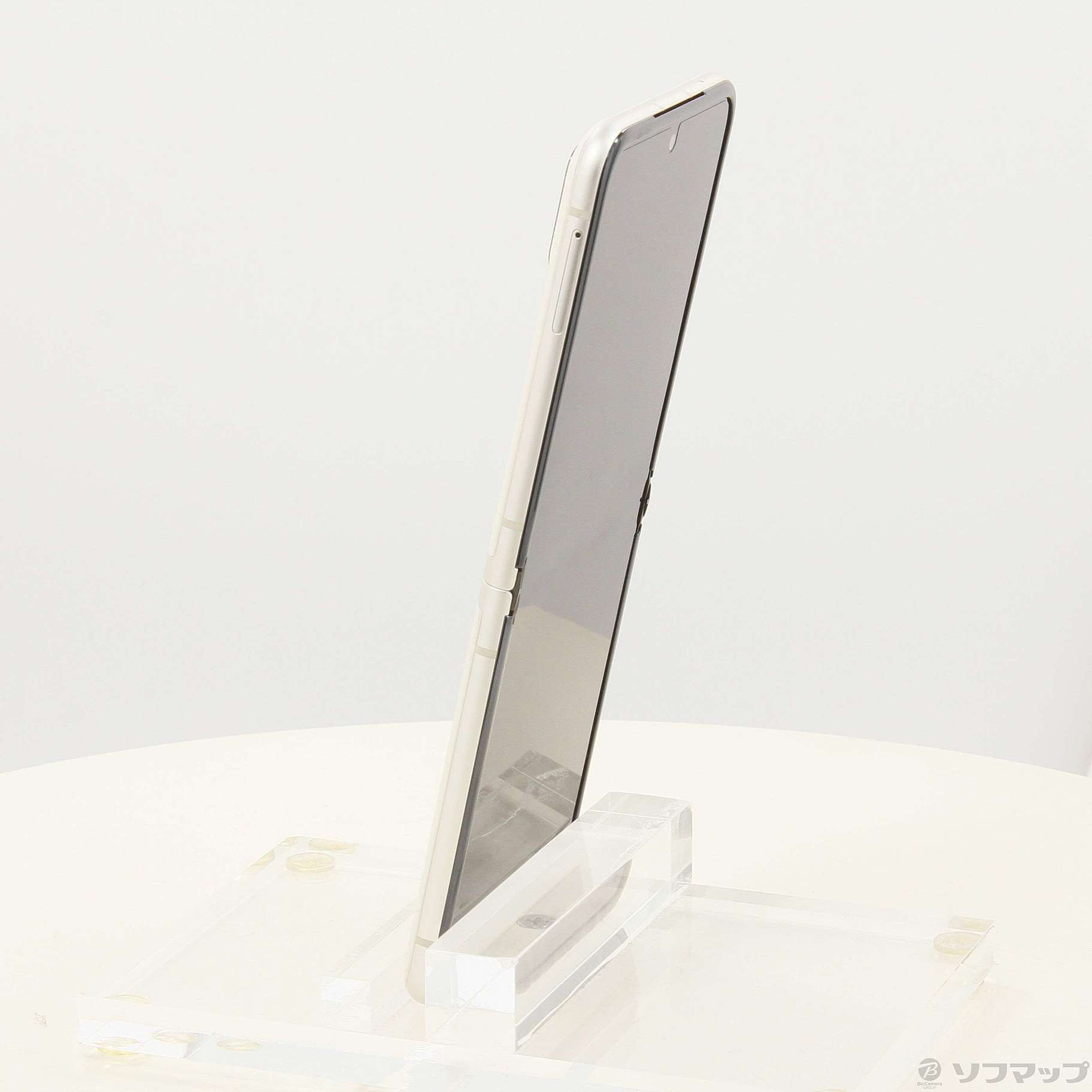 中古】motorola razr 40 256GB バニラクリーム PAYC0001JP SIMフリー