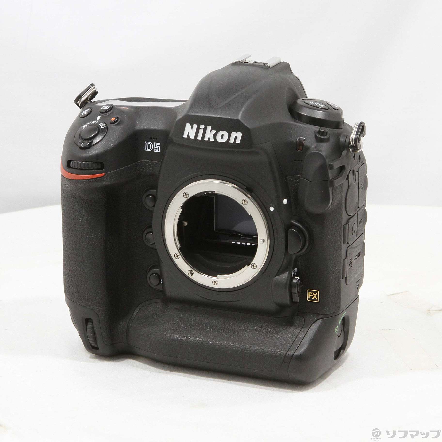 Nikon D5 CF-Type (2082万画素)