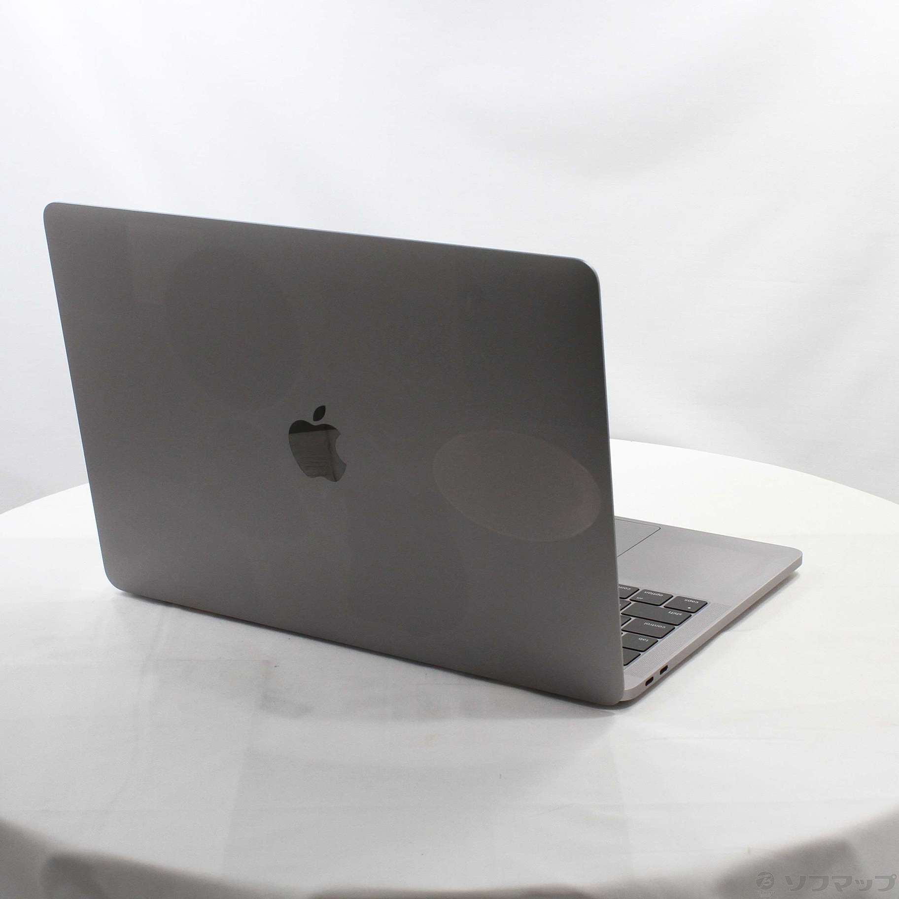MacBook Pro Late 2016 MLL42J/A 中古品 Apple MacBook Pro 15.4 inch Laptop - MLH42LL/A (October 2016