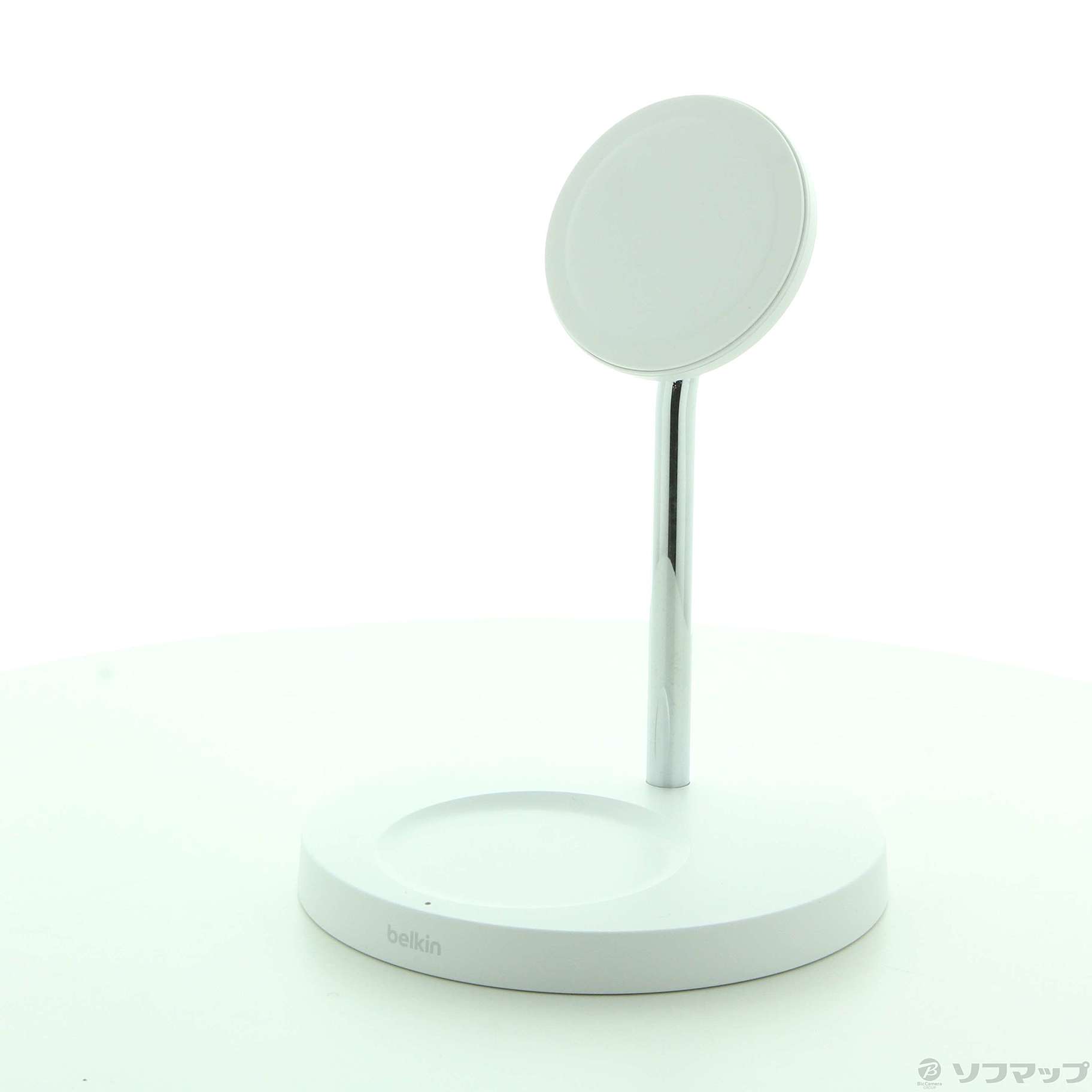 Belkin 2 in 1 MagSafe充電器ホワイト WIZ010dqWH : Belkin 2-in-1 Wireless Charging Pad with MagSafe 15W