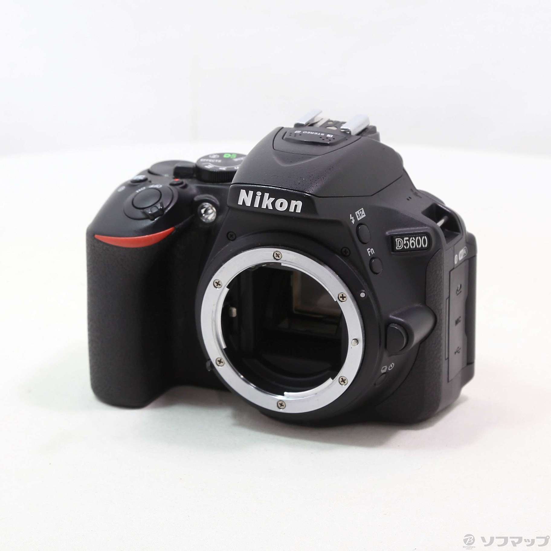 NIKON D5600 ボディ