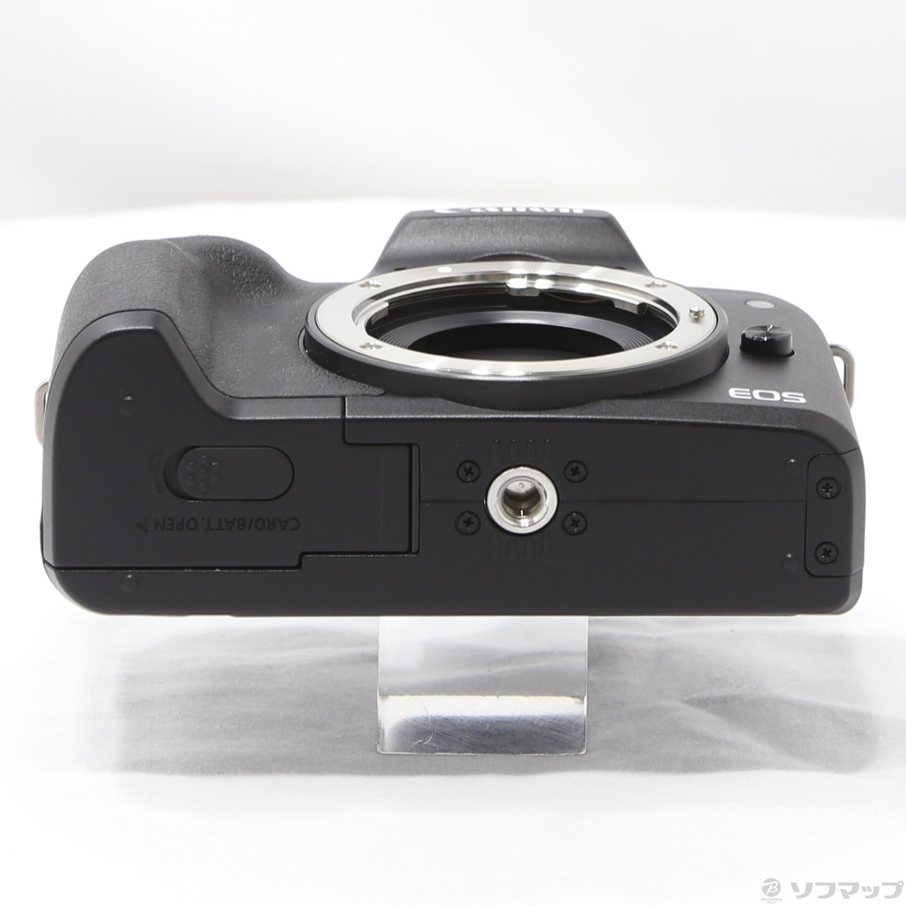 中古】EOS Kiss M ダブルズームキット ブラック [2133058862387