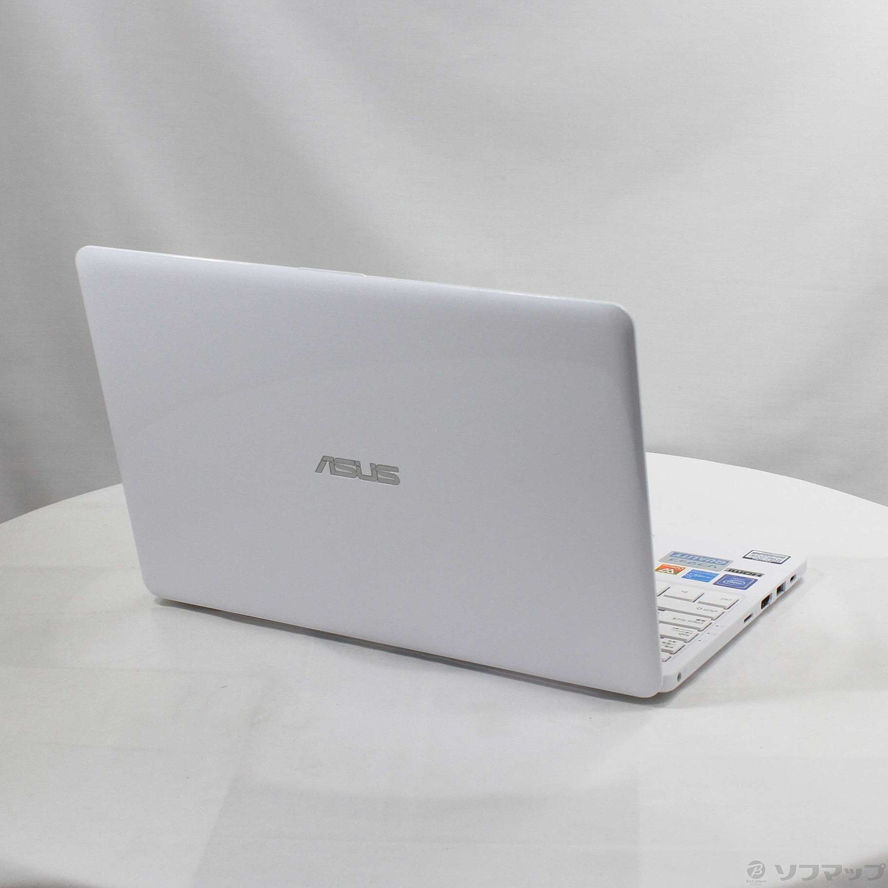 中古】E203MA E203MA-4000W パールホワイト 〔Windows 10 中古】E203MA E203MA-4000W パールホワイト 〔Windows 10