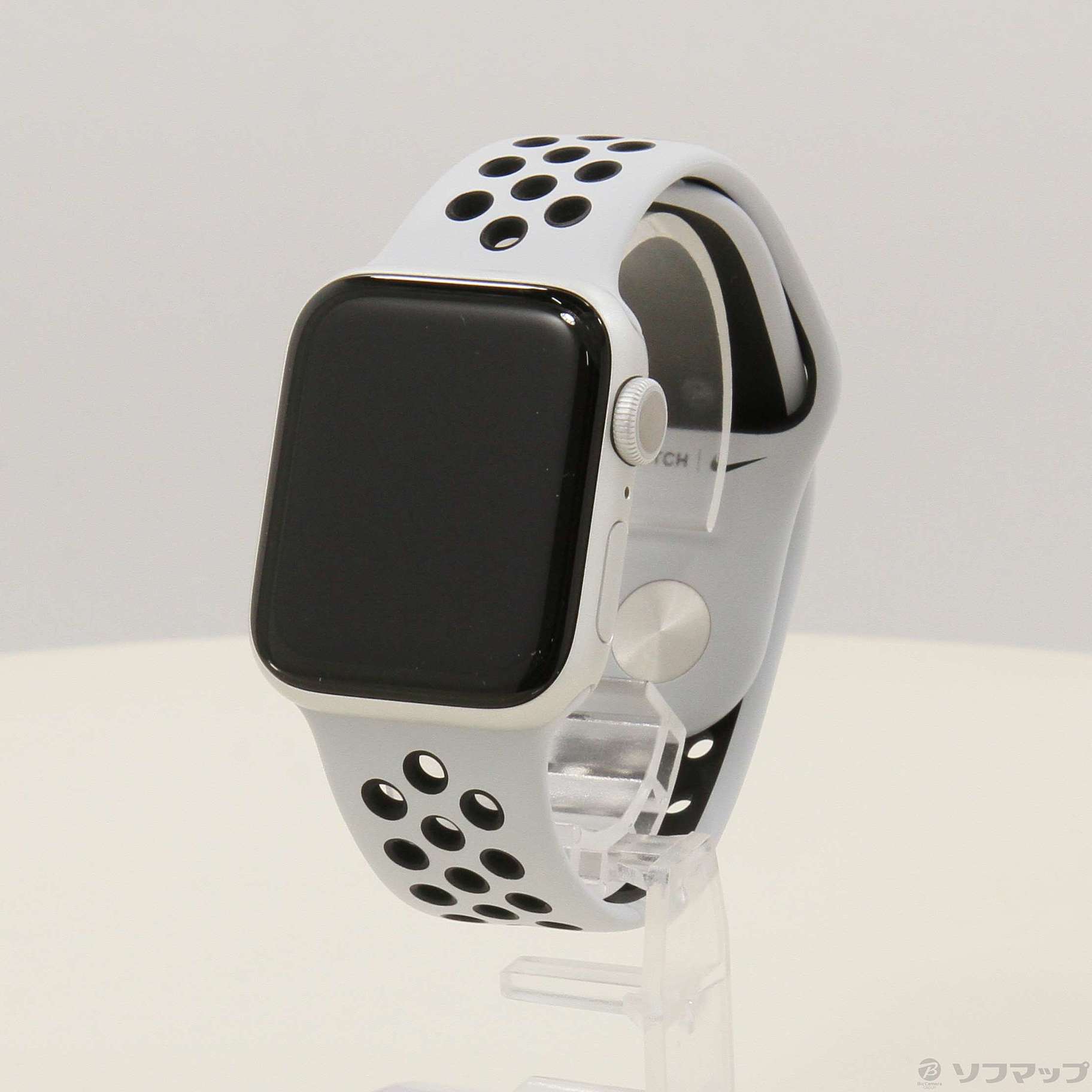 中古】Apple Watch Series 6 Nike GPS 40mm シルバーアルミニウムケース  ピュアプラチナム／ブラックNikeスポーツバンド [2133059335200] - リコレ！|ビックカメラグループ ソフマップの中古通販サイト