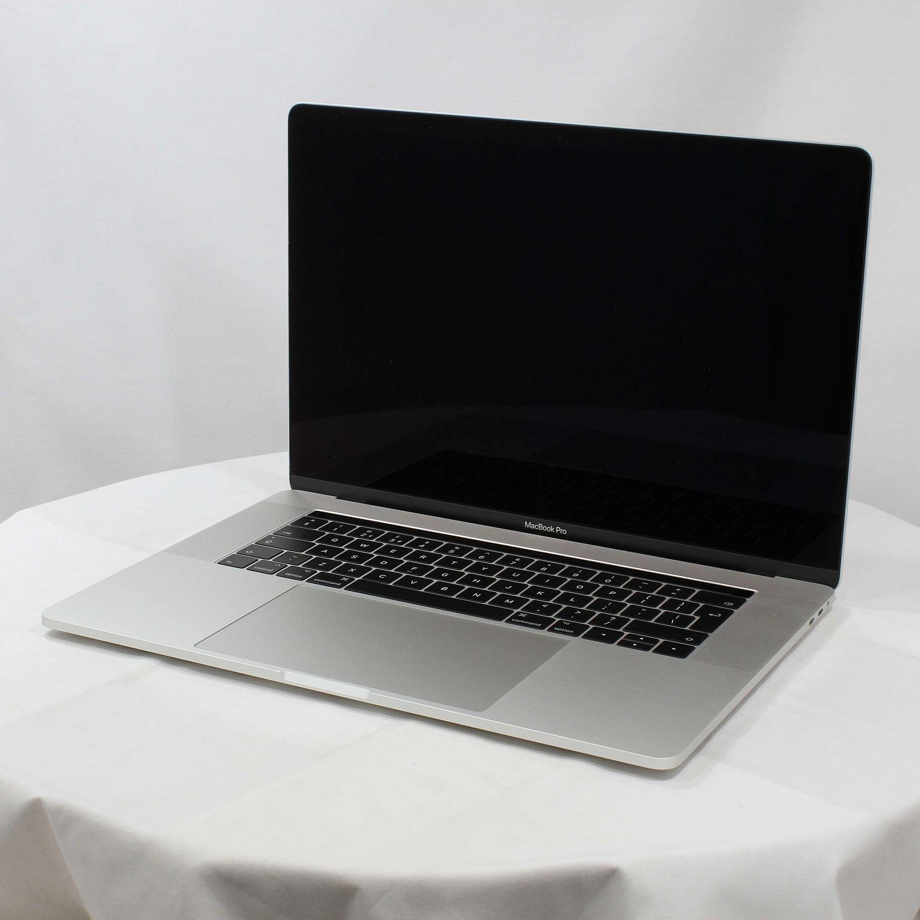 中古】MacBook Pro 15-inch Late-2016 MLW82J／A Core_i7 2.9GHz 16GB 