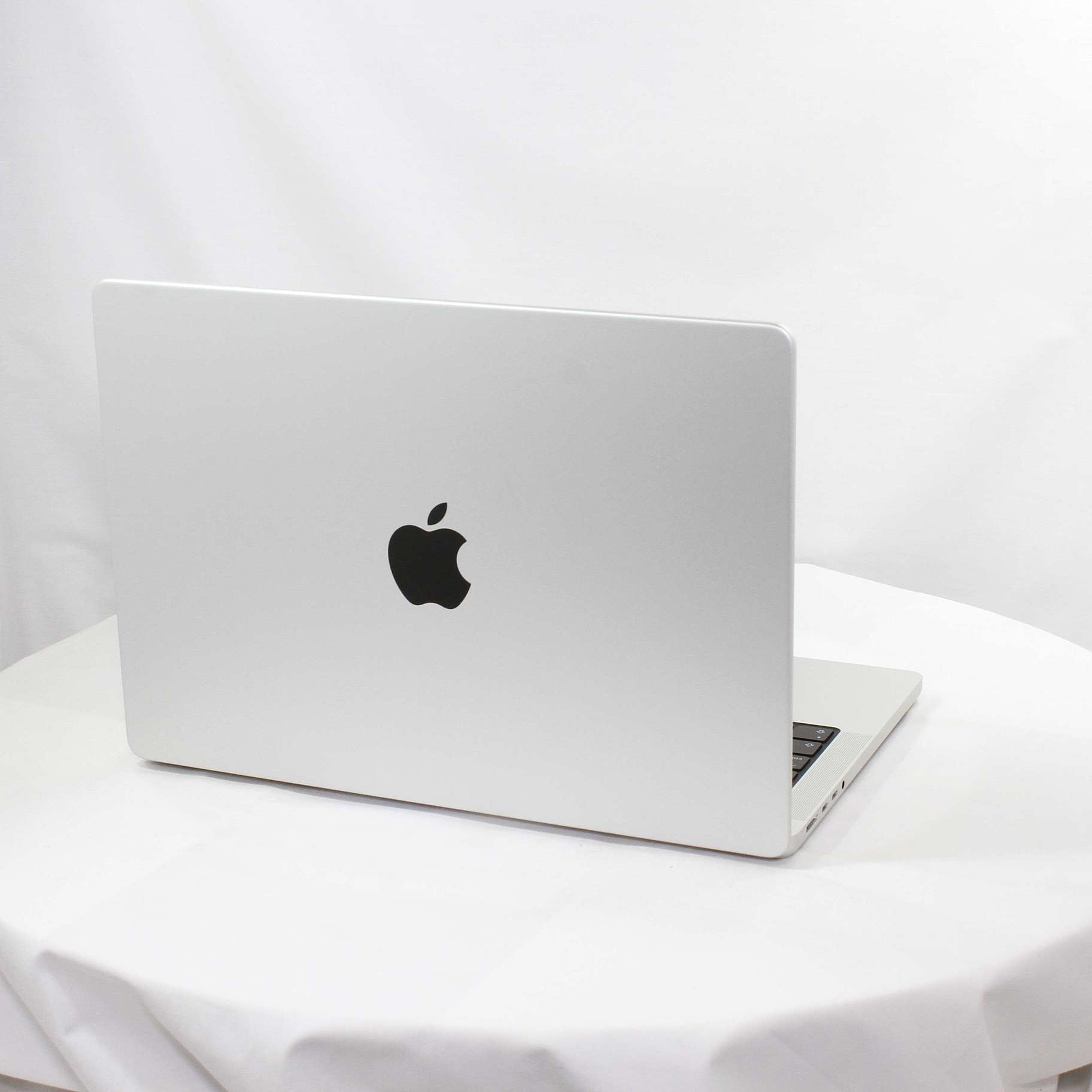 中古】MacBook Pro 14.2-inch Late-2023 MR7K3J／A Apple M3 8