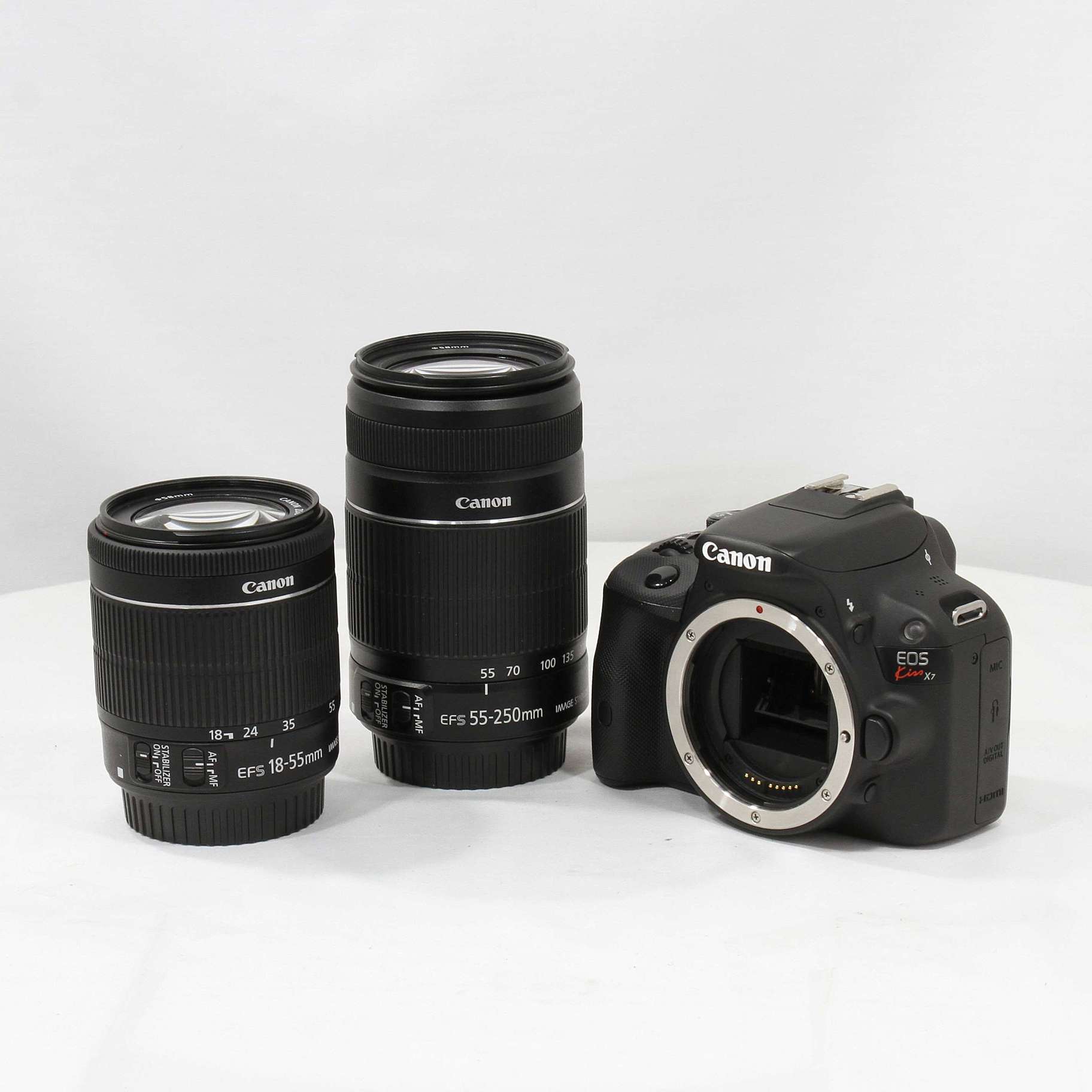 中古】EOS Kiss X7 ダブルズームキット [2133060373857