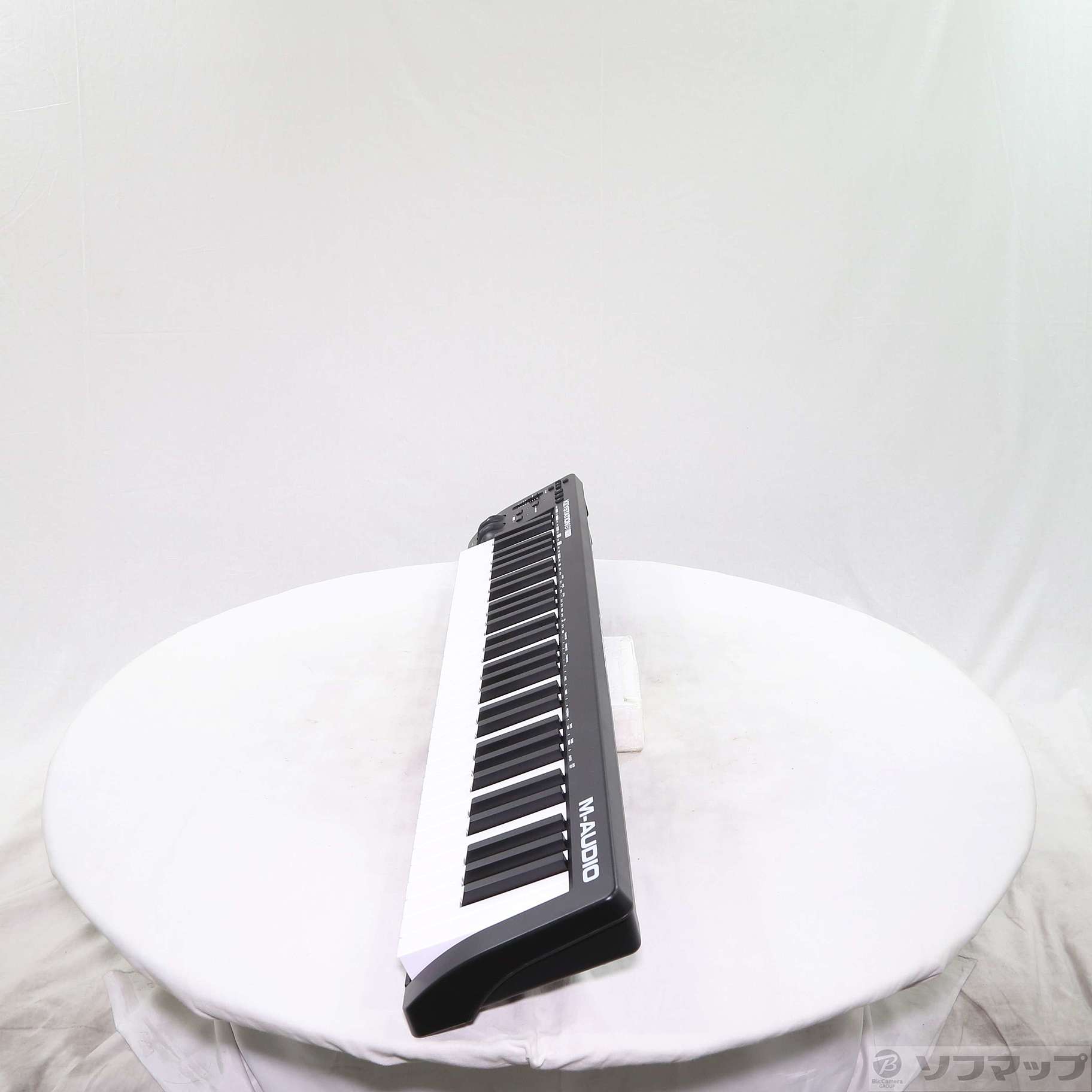 M-AUDIO エムオーディオ/MIDIキーボードコントローラー/Keystation 61 MK3/B51806239102677/Bランク/84【中古】 M-AUDIO Keystation 61 MK3 61鍵 セミウェイト USB-MIDI