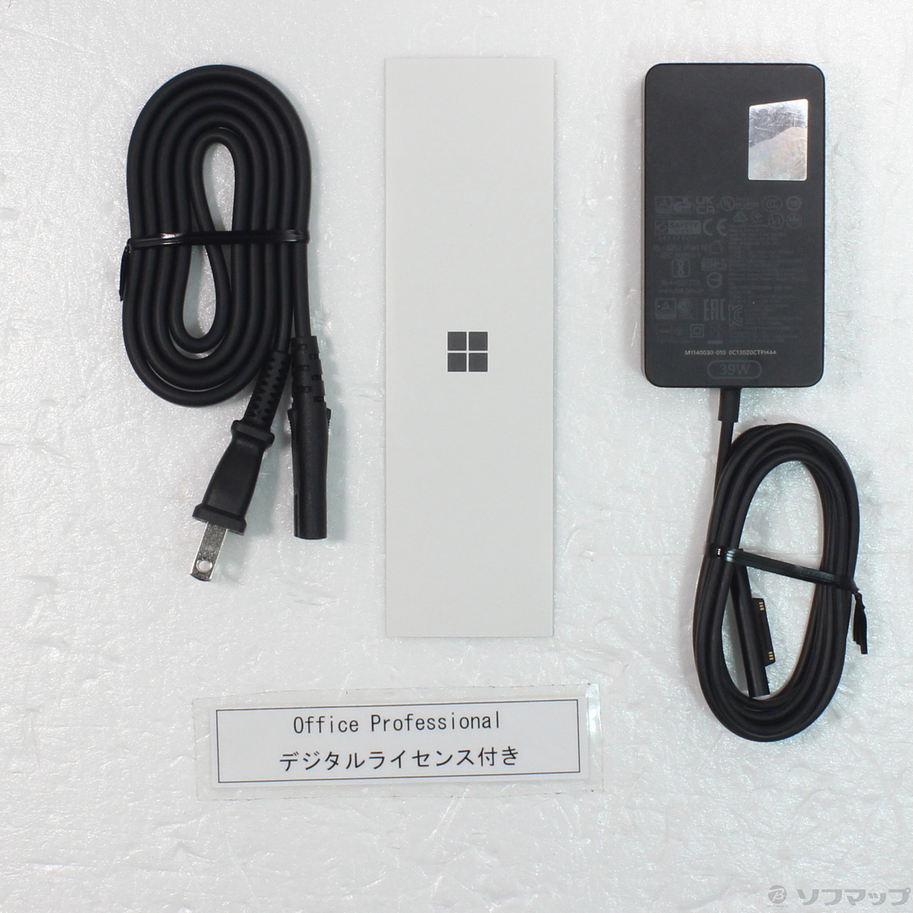 中古】〔展示品〕 Surface Pro (第11世代) 〔Snapdragon X Plus／16GB 