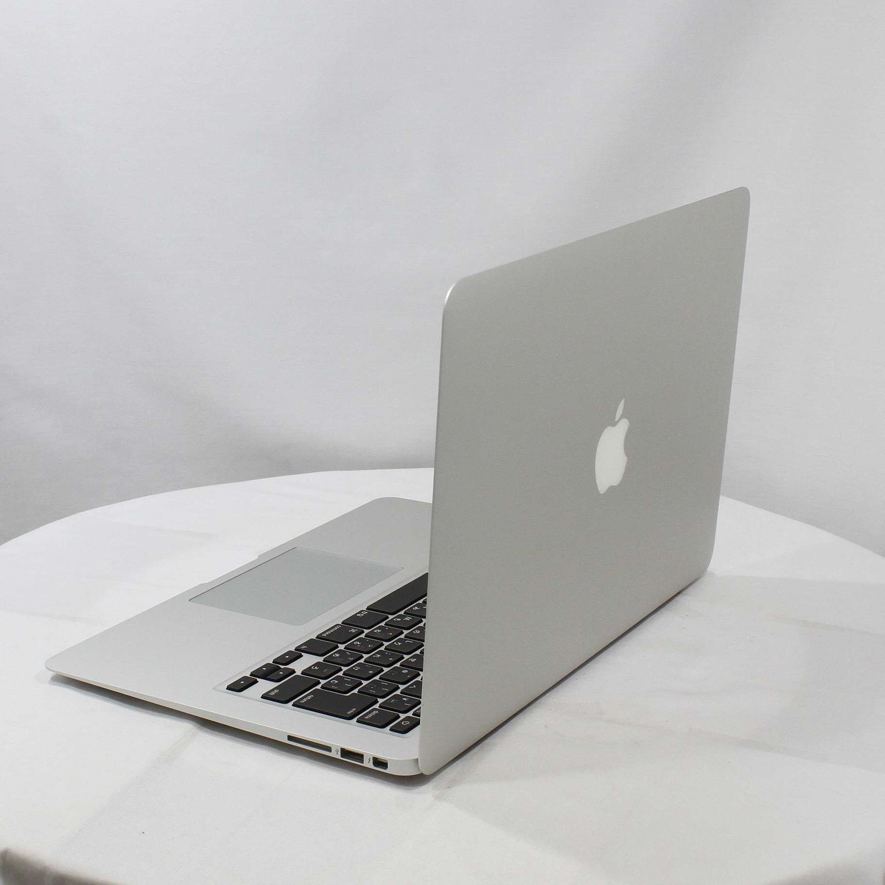 MacBook Air MQD32J/A 2017モデルカスタム品 MacBook Air (13-inch, 2017) - 技術仕様 - Apple サポート (日本)