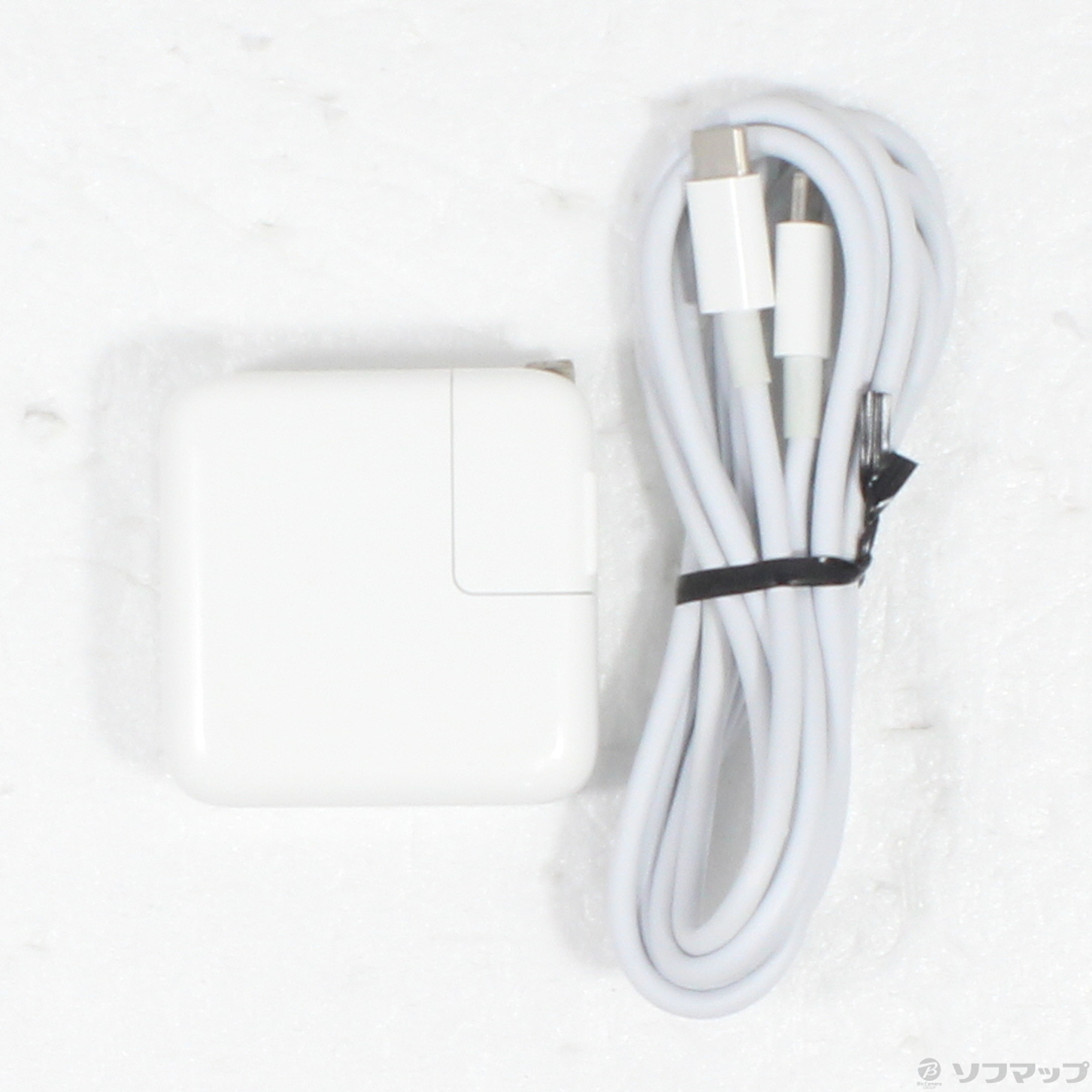 中古】MacBook Air 13.3-inch Late-2020 MGNE3J／A Apple M1 8コア
