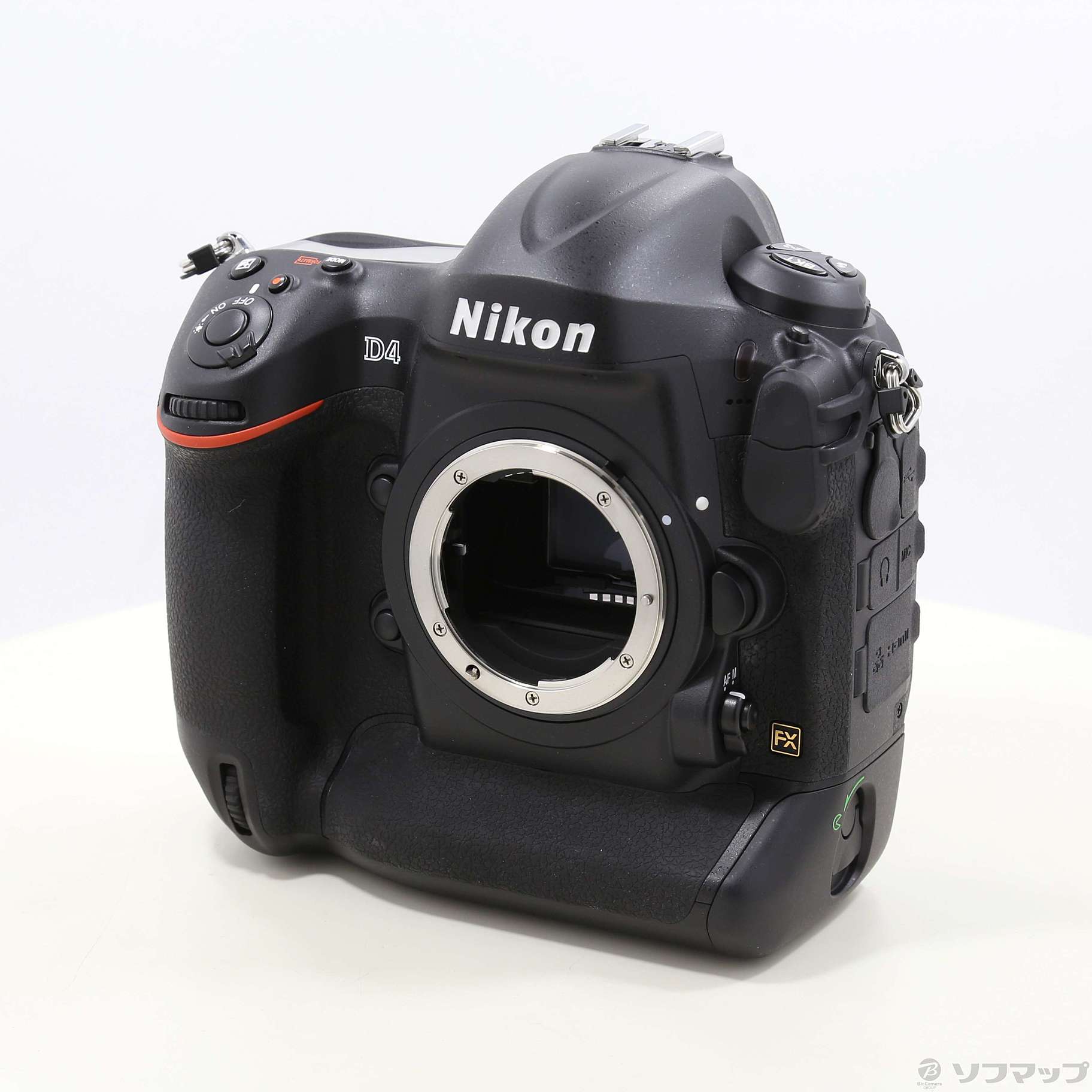 Nikon D4