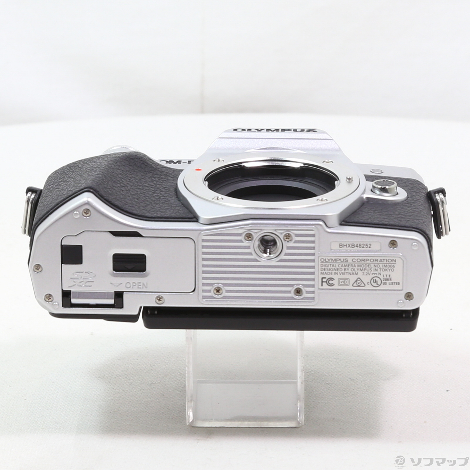 OM-D E-M10 Mark III ダブルズームキット　シルバー どんなシーンでも5軸手ぶれ補正が“ぶれない高画質”を実現 ミラー