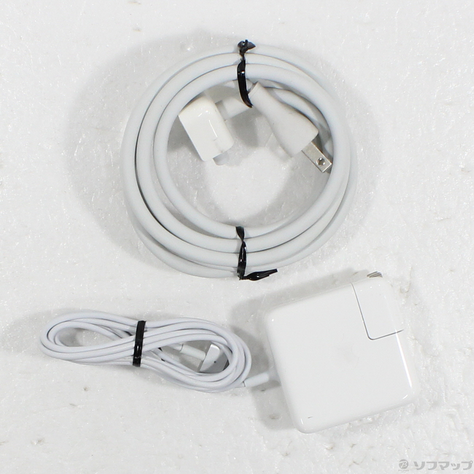 おまけ付き　美品　充電回数少　Macbook Air 2015 128GB おまけ付き 美品 充電回数少 Macbook Air 2015 128GB MacBook
