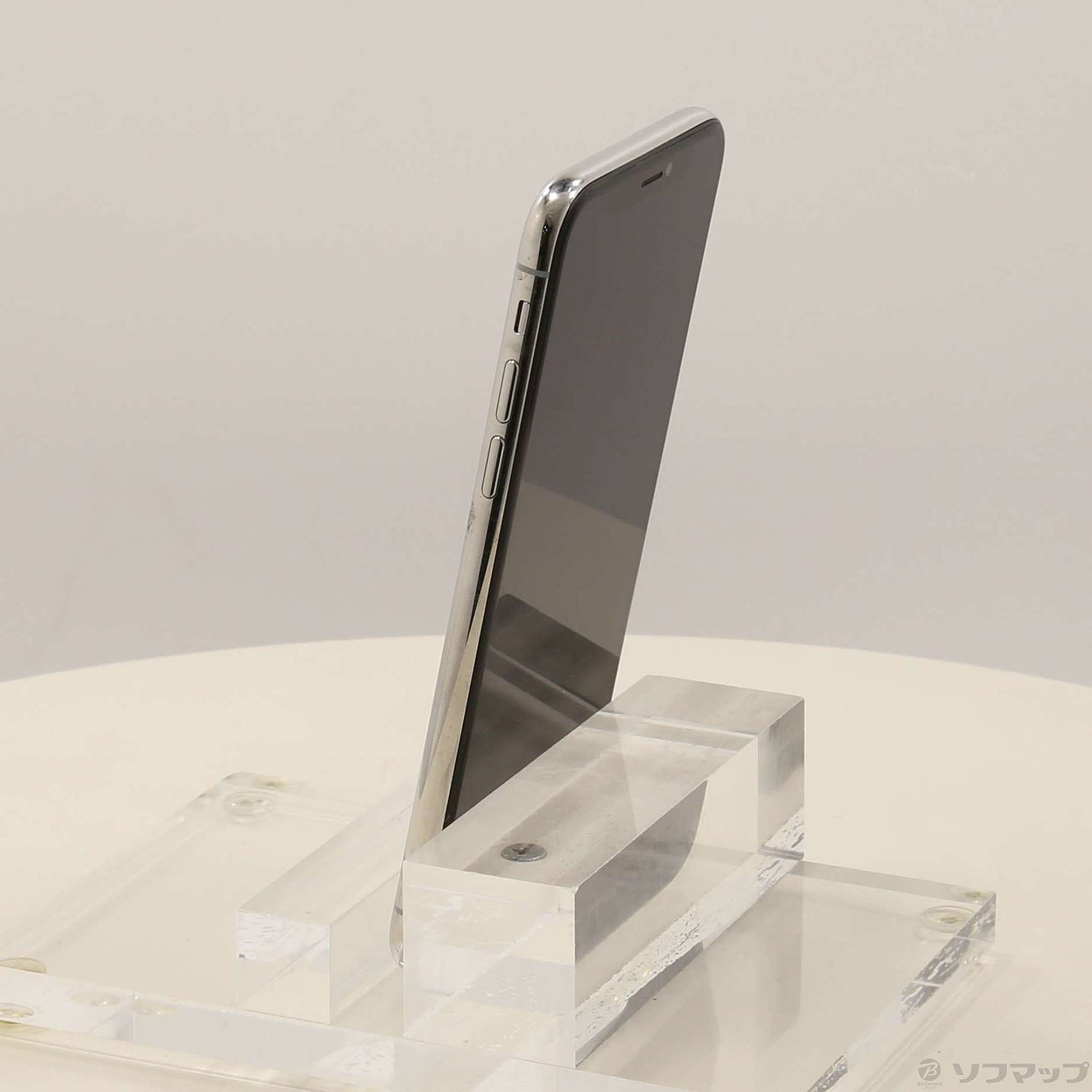 iPhone X 64GB SoftBank [�V���o�[]�̐��i�摜2