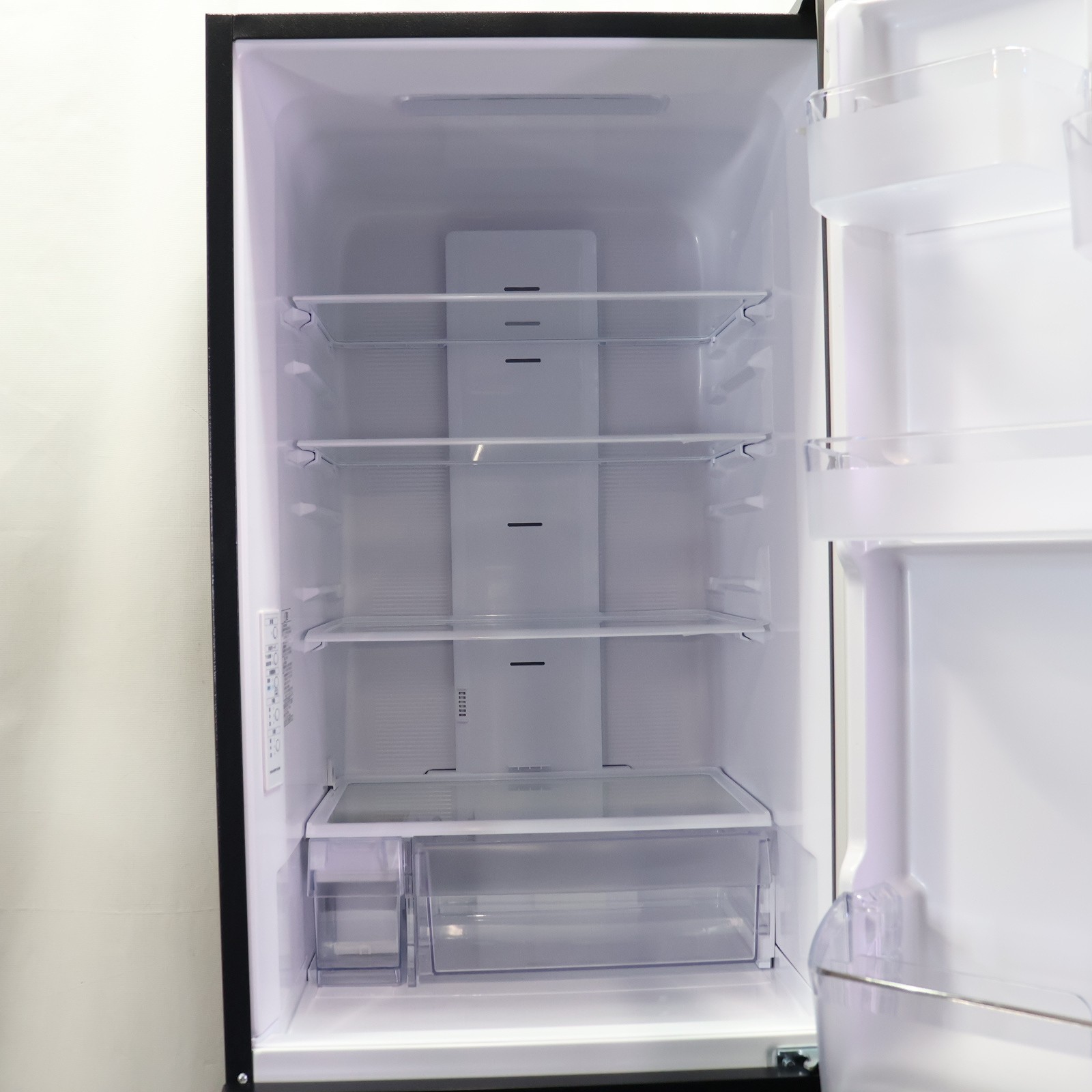中古】〔中古品〕 冷蔵庫 Vタイプ グラファイトシルバー R-V32V-S ［幅 