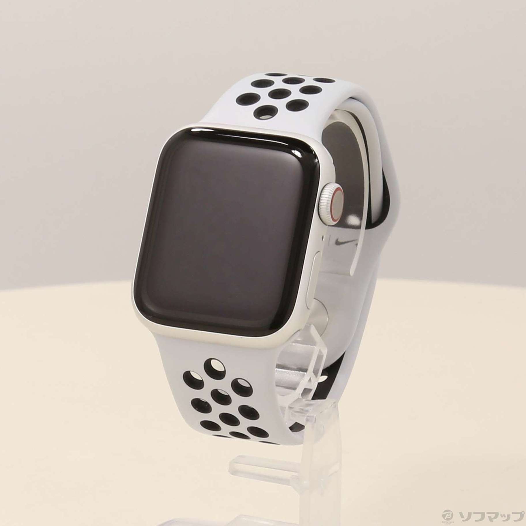 中古】Apple Watch Series 4 Nike+ GPS + Cellular 40mm シルバー 
