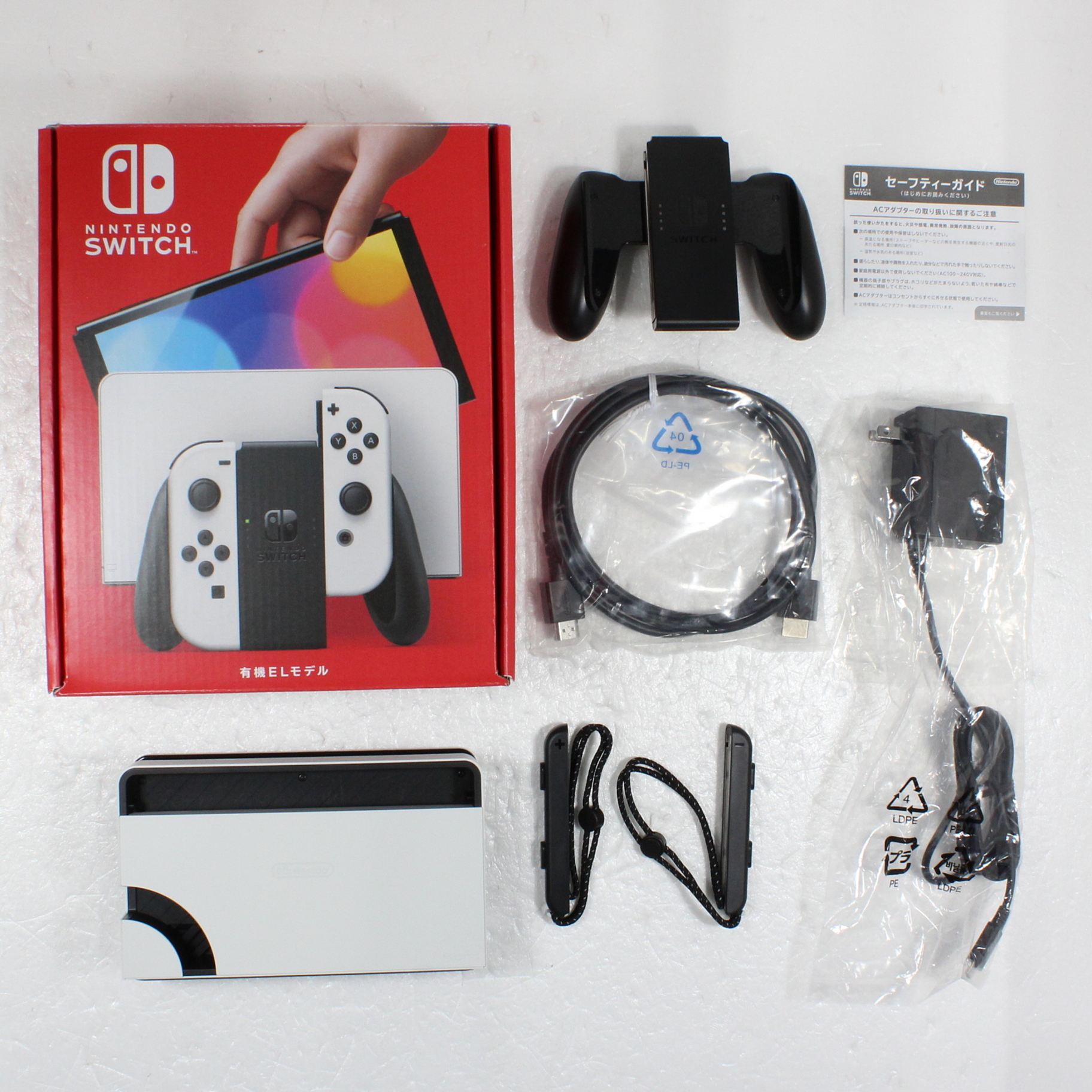 Nintendo Switch 有機EL Joy-Con L / R ホワイト Nintendo】任天堂『Nintendo Switch(有機ELモデル) Joy-Con(L