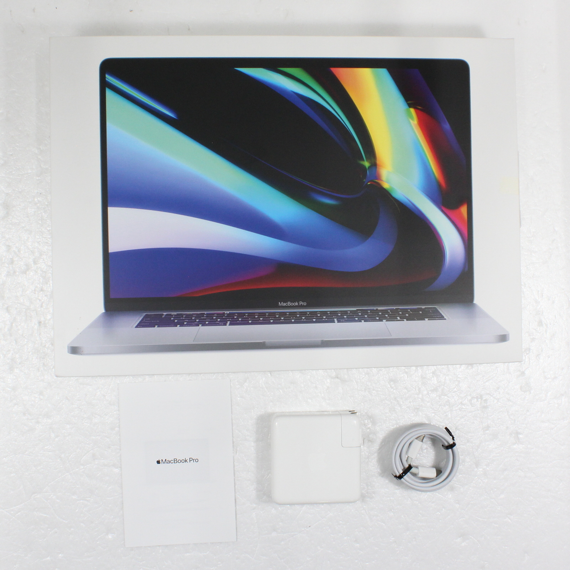中古　MacBook Pro　MVVK2J/A（2019, 16-inch） 中古品〕 MacBook Pro 16-inch Late-2019 MVVK2J／A Core_i9 2.3