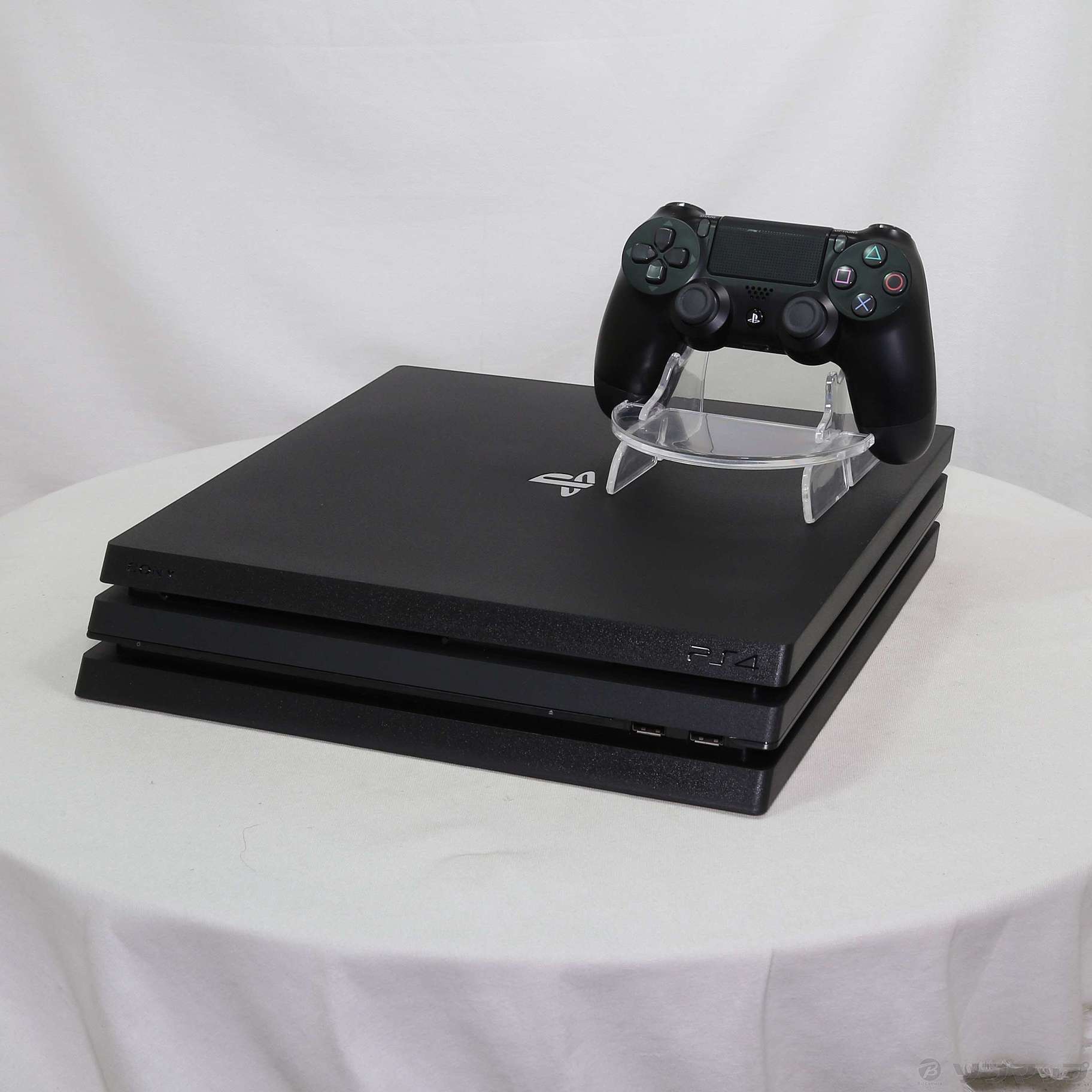 中古】PlayStation 4 Pro ジェット・ブラック 2TB CUH-7200CB01 