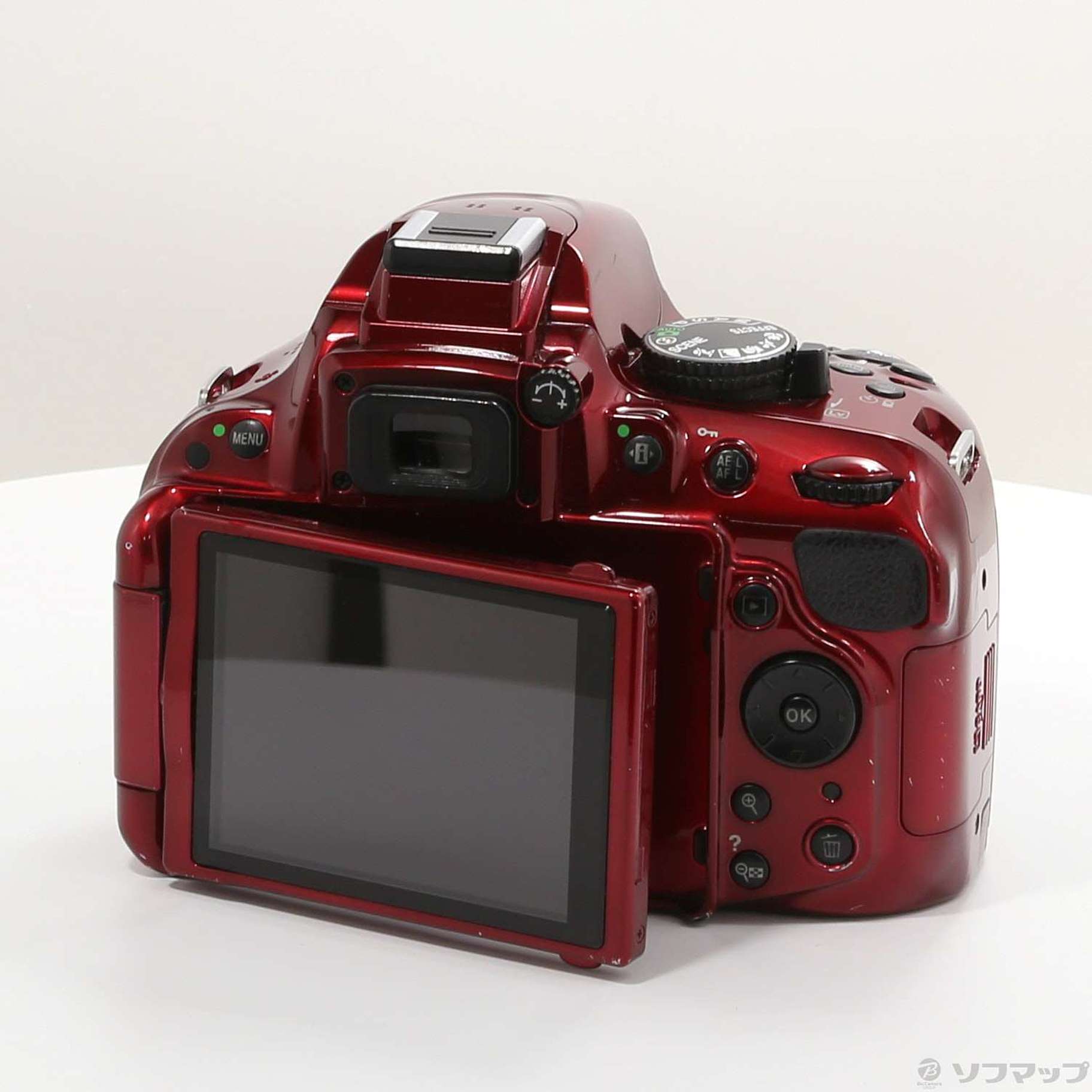 中古】NIKON D5200 ボディ (レッド) [2133065821971] - リコレ