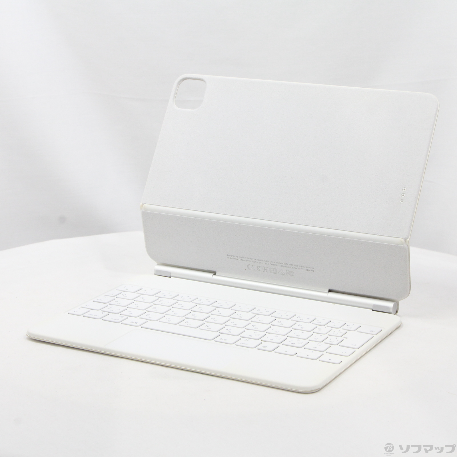 美品iPad Magic Keyboard ホワイト　MJQJ3J/A 中古】11インチ iPad Pro 第3／2／1世代用 Magic Keyboard 日本語