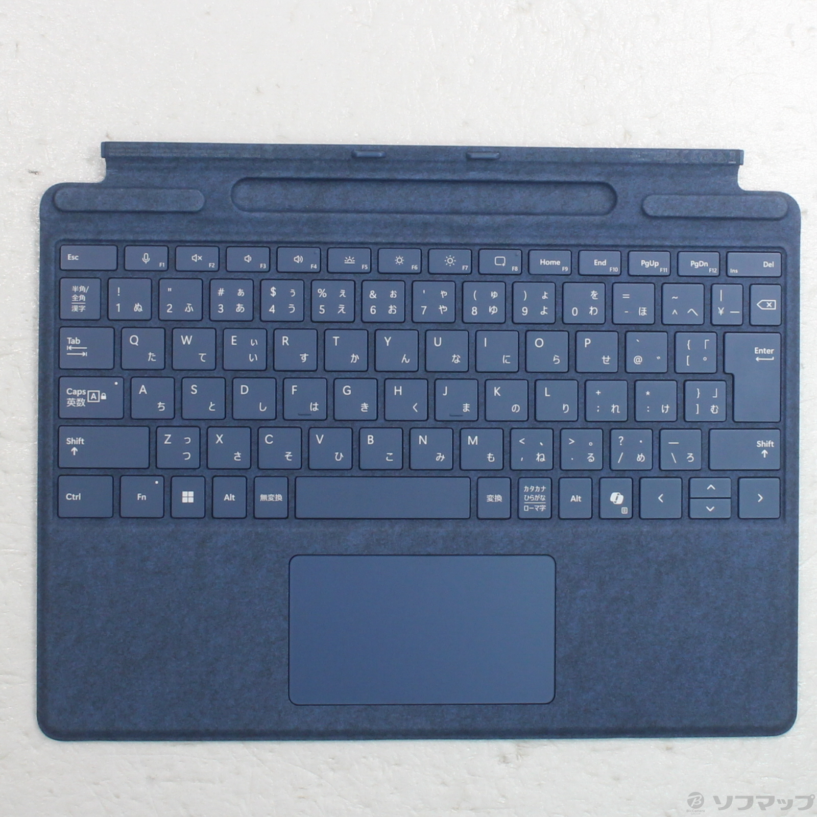 Microsoft Surface Pro 7本体 + キーボード + ペン Surface Pro Signature キーボード (スリム ペン 付き) を購入