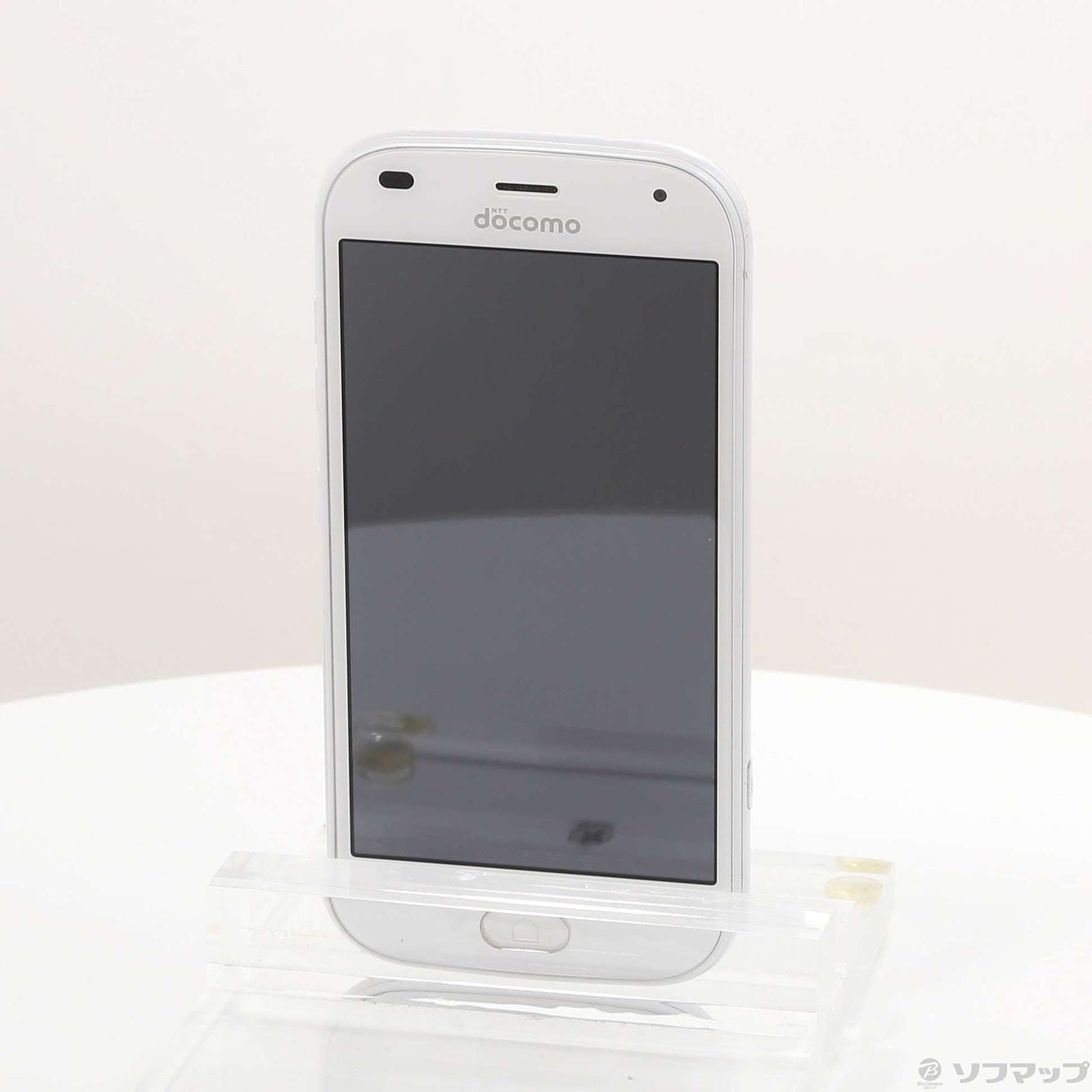 中古】らくらくスマートフォン 32GB ホワイト F-42A docomoロック解除 