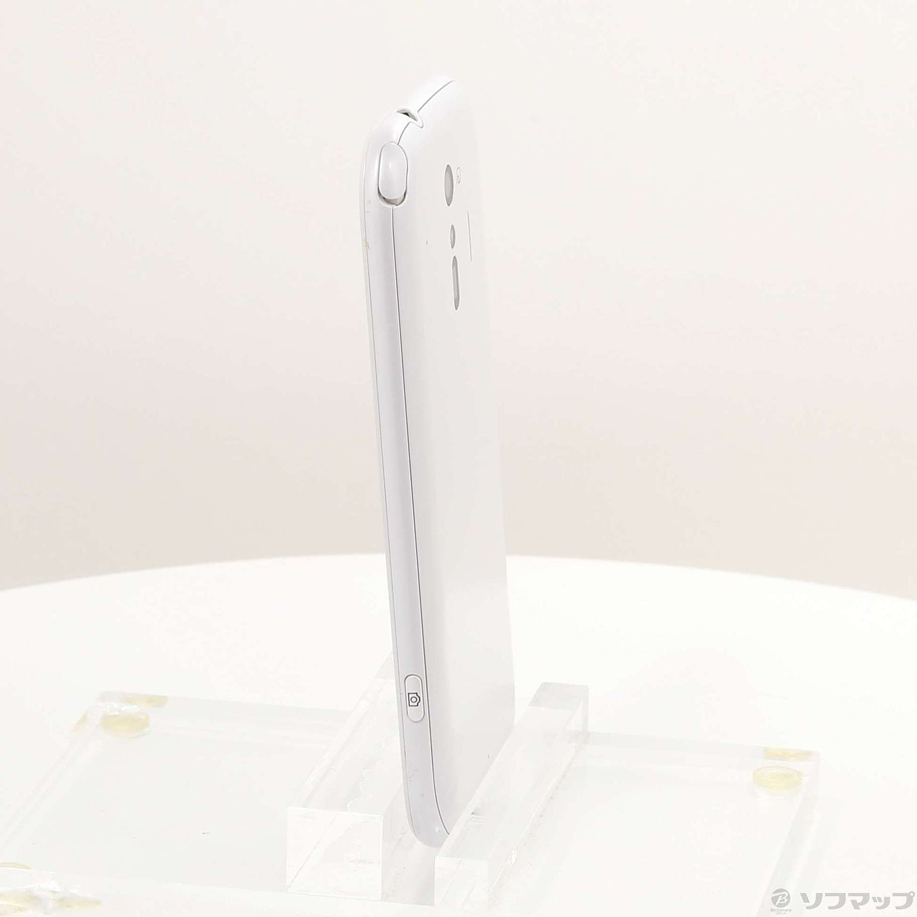 F-42A ホワイト らくらくスマートフォン ムスビー｜SIMフリーらくらく