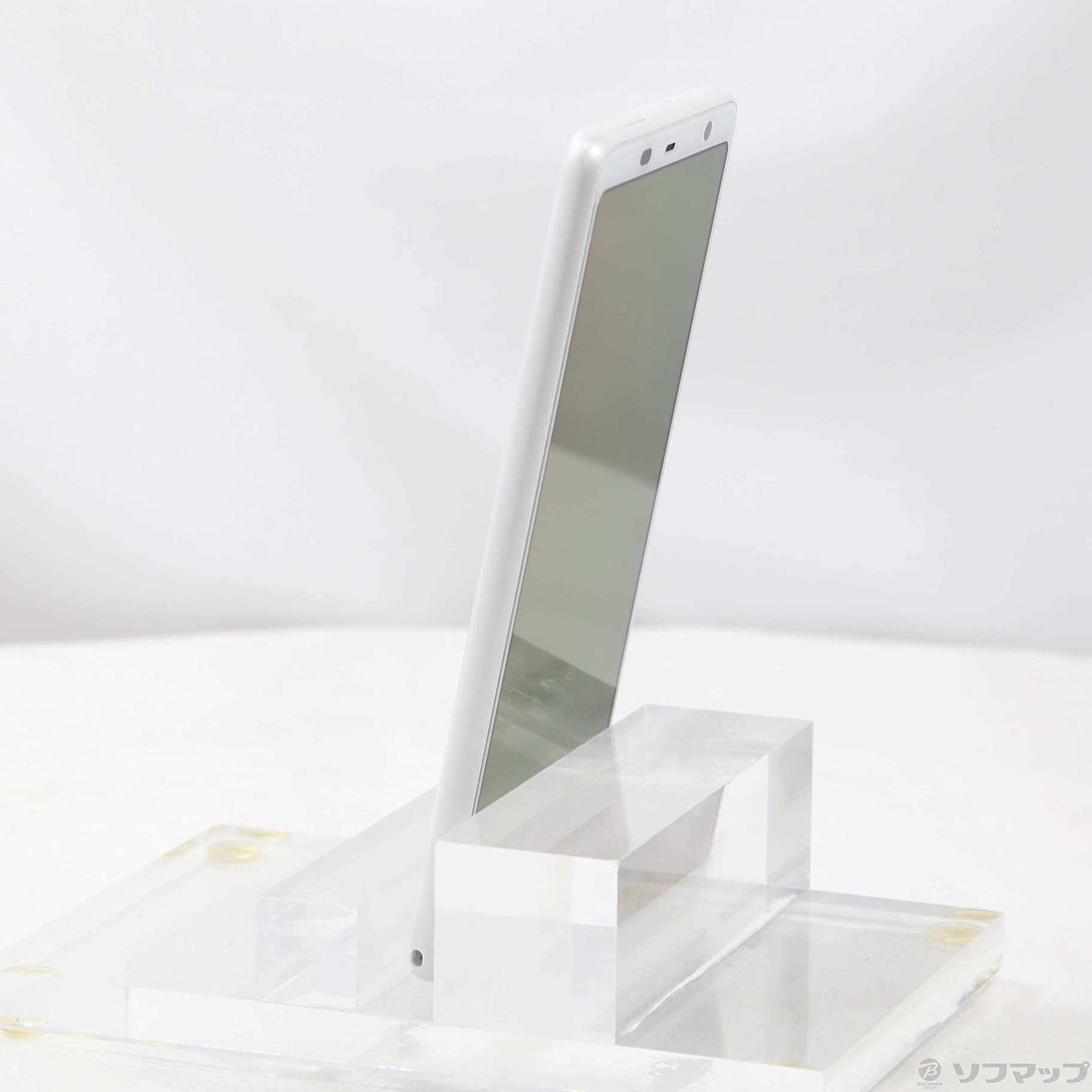 中古】arrows Be3 32GB ホワイト F-02L docomoロック解除SIM