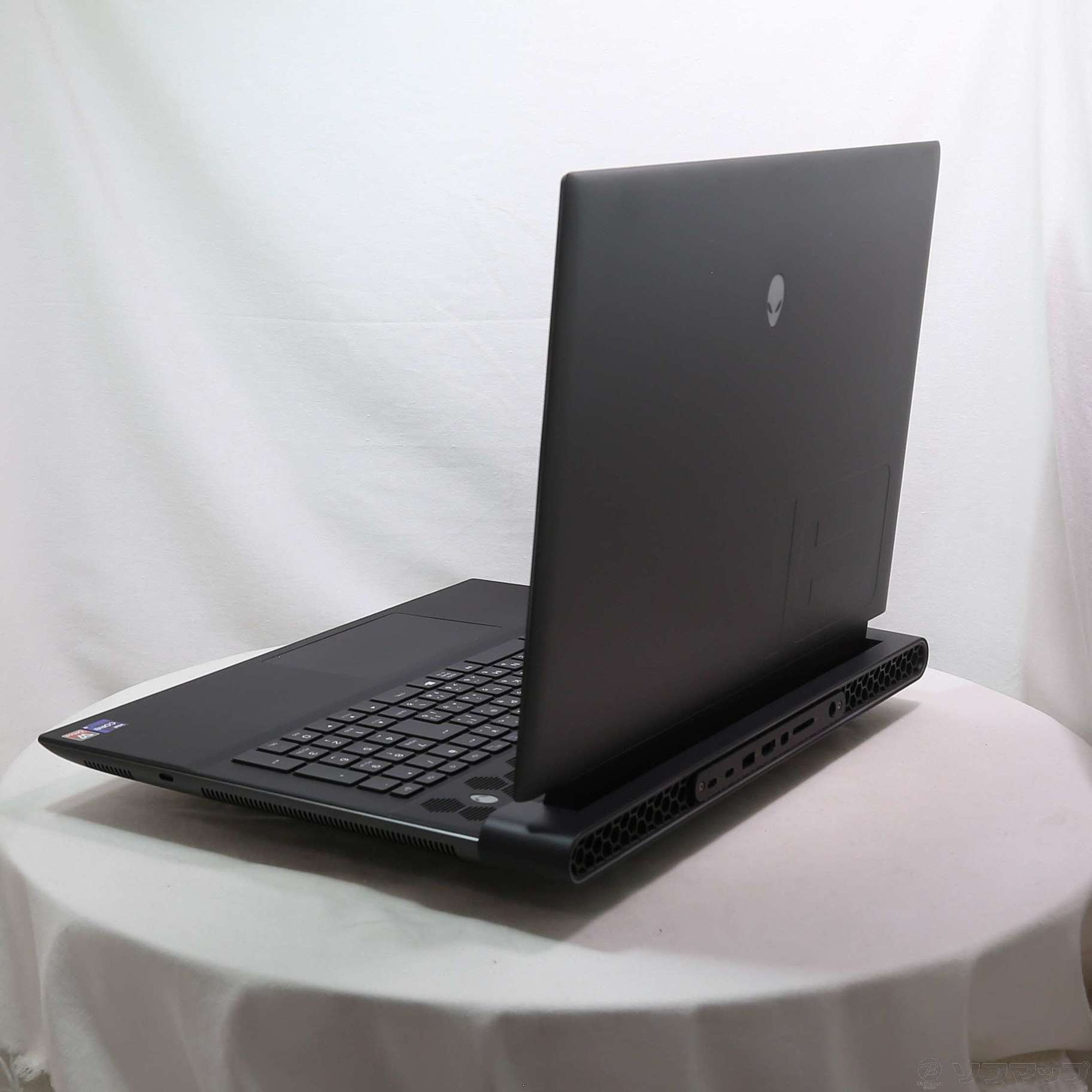 Alienware m18 R1