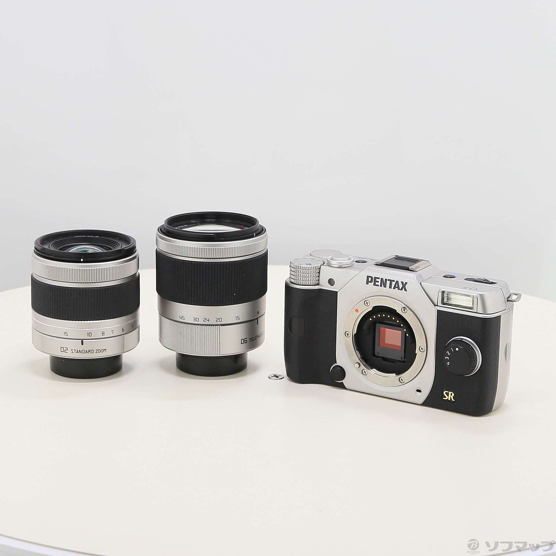中古】PENTAX Q7 ダブルズームキット シルバー [2133067096865