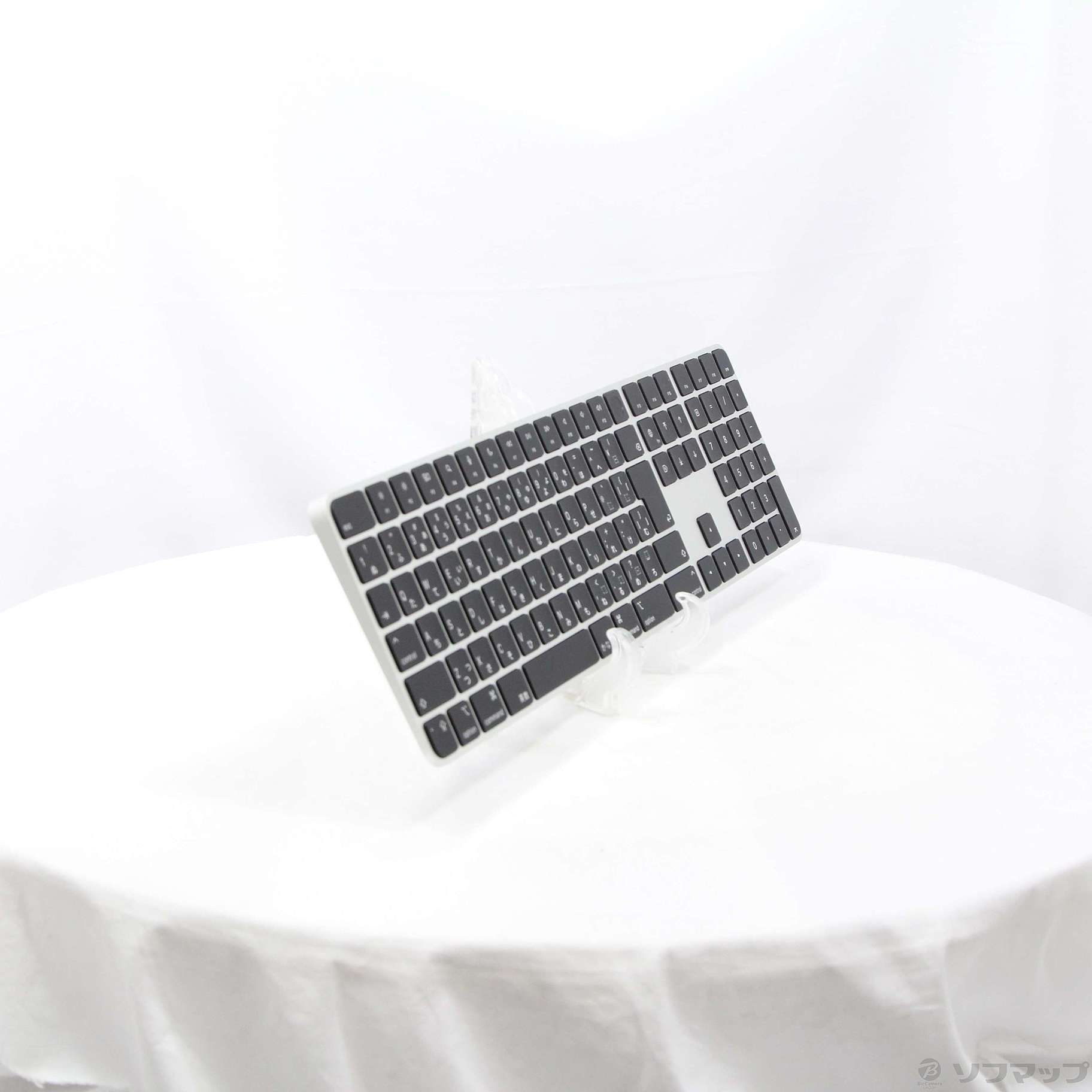 【美品】Apple Magic Keyboard Touch IDテンキー付 Apple、USB-C充電方式に変更した「Touch ID搭載Magic Keyboard