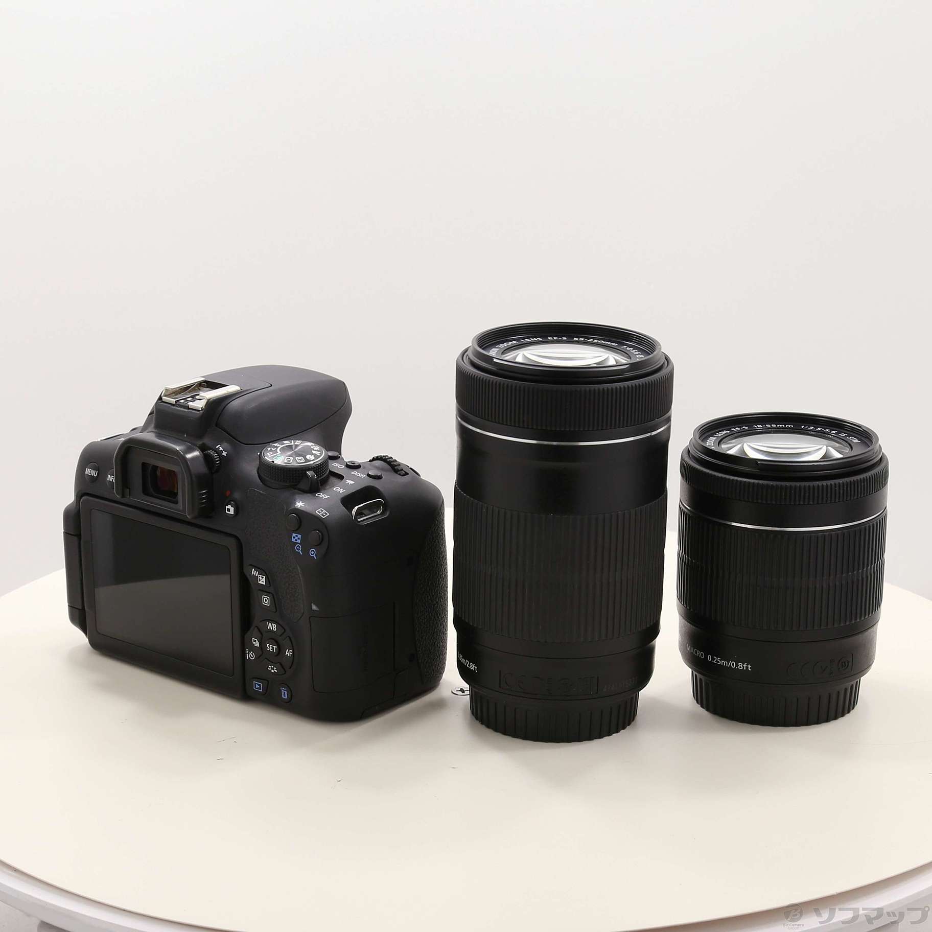 中古】EOS Kiss X8i ダブルズームキット [2133067193359] - リコレ