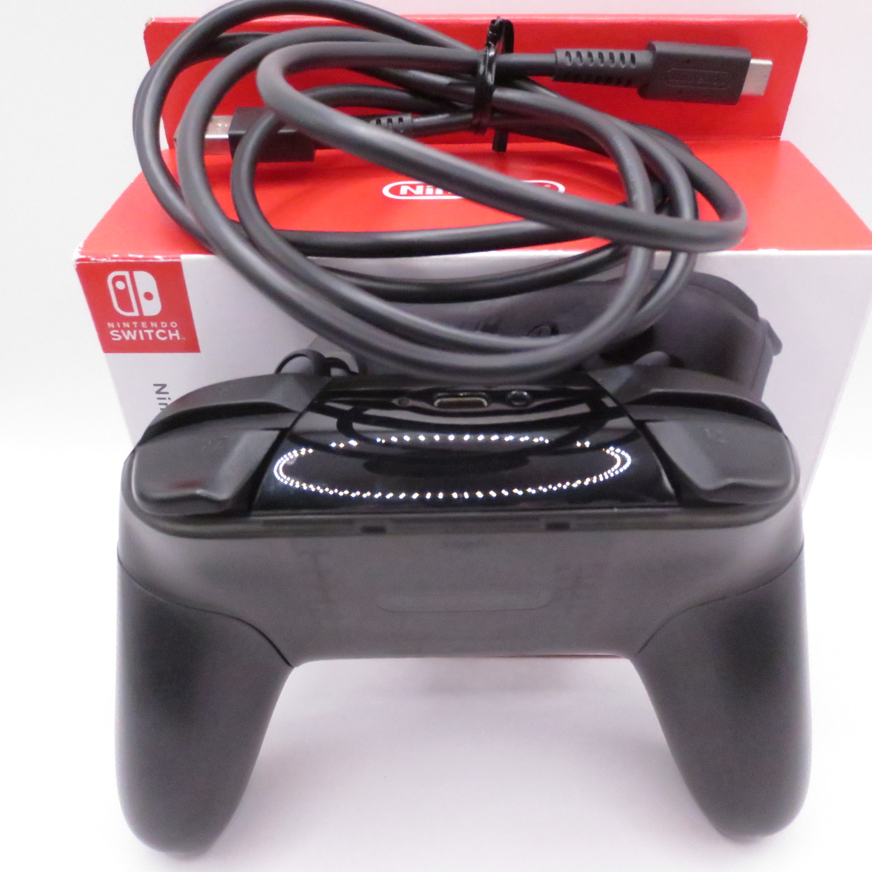 L*s様 Nintendo Switch DS コントローラー　ジャンク品 中古】Nintendo Switch Proコントローラー HAC-A-FSSK 【Switch