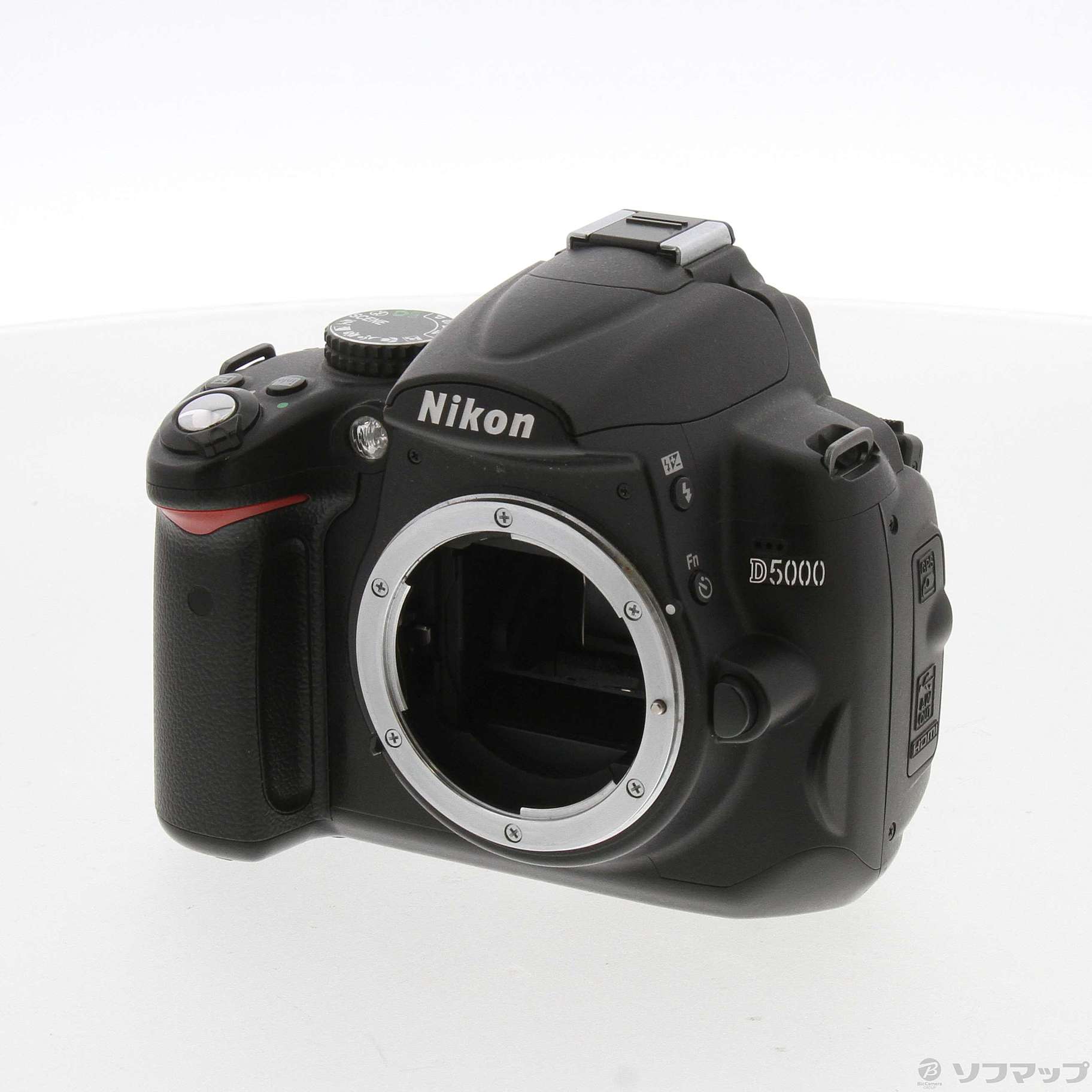 Nikon D5000