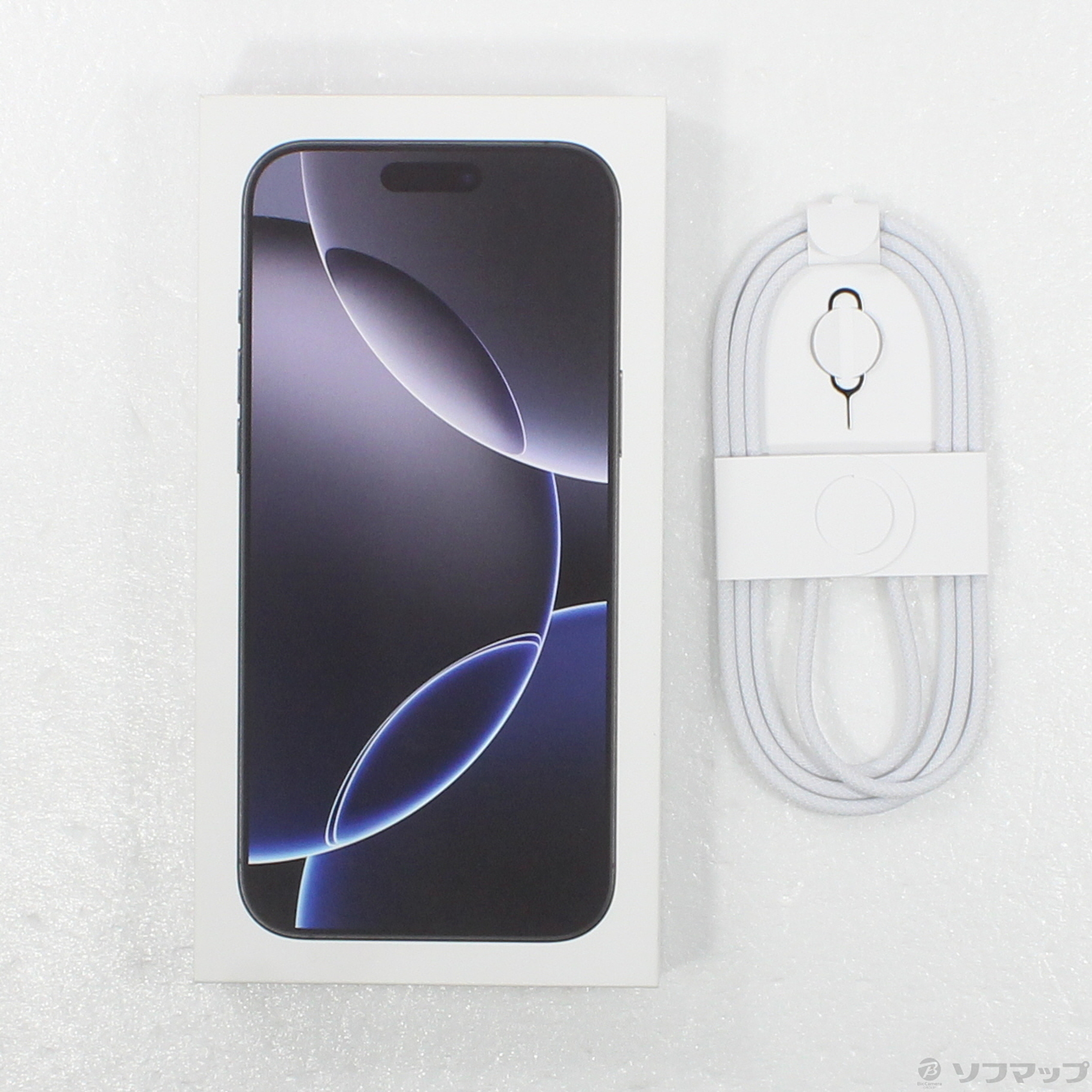 iPhone 16 Pro Max 256GB SIM�t���[ [�u���b�N�`�^�j�E��]�̐��i�摜5