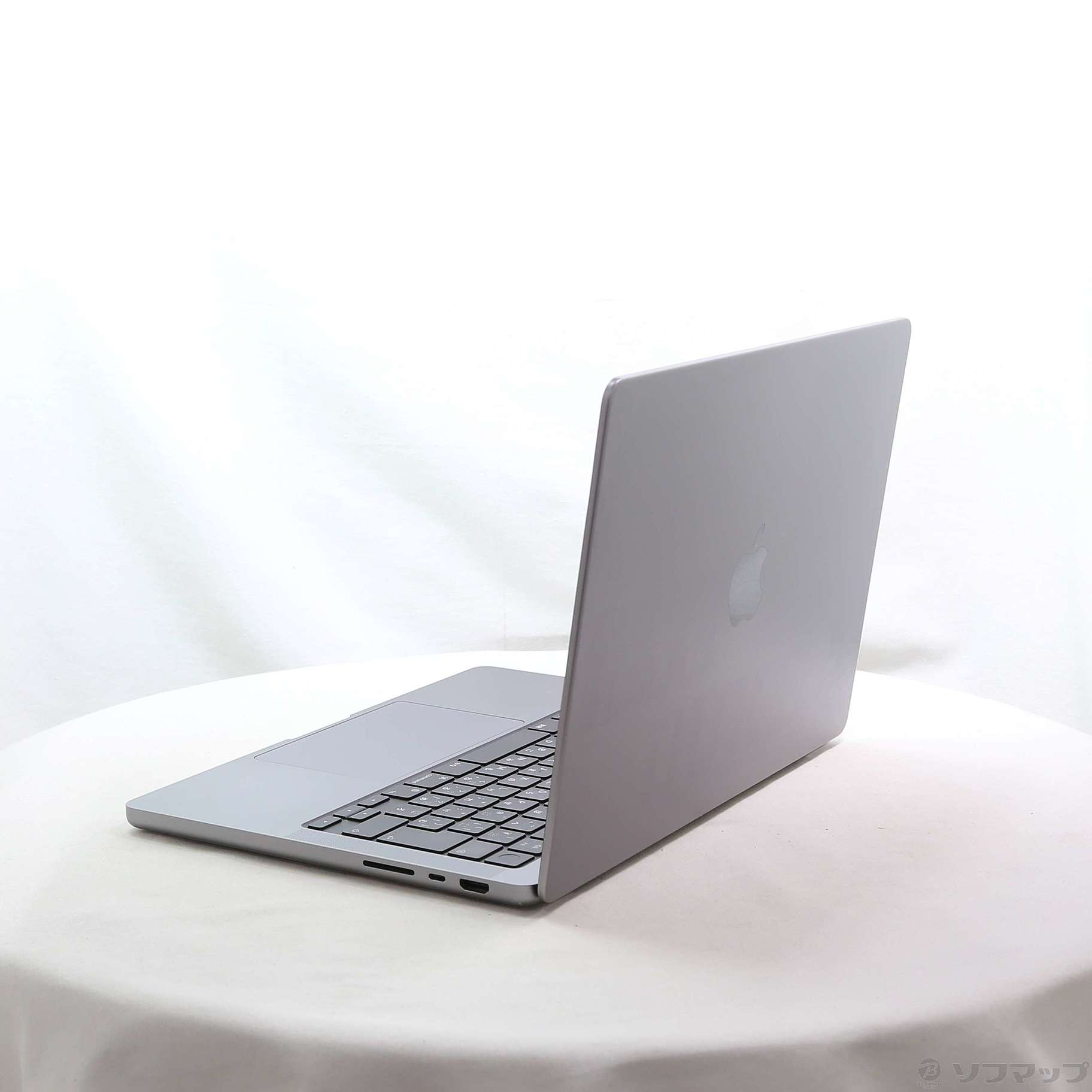 中古】MacBook Pro 14.2-inch Late-2021 MKGP3J／A Apple M1 Pro 8コア