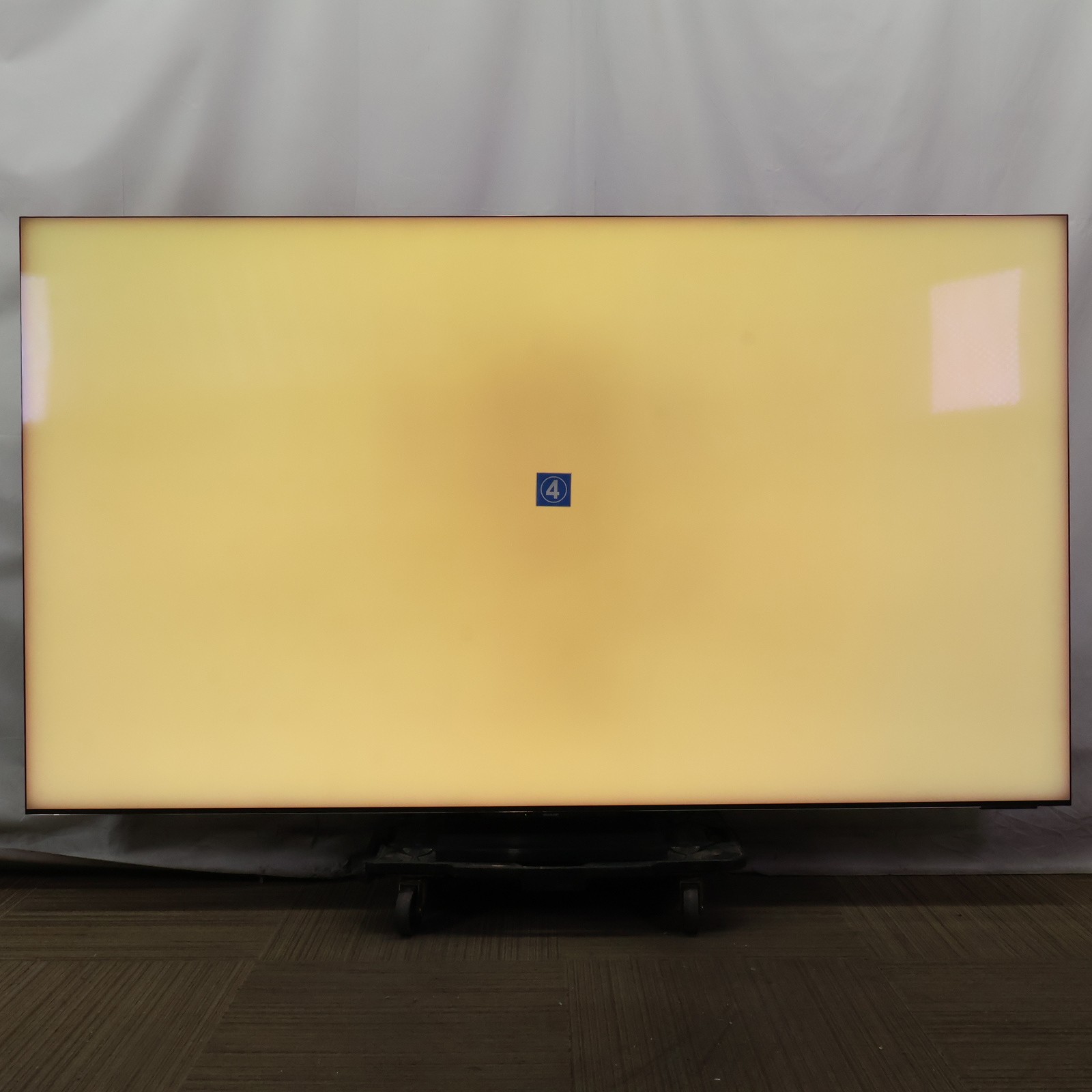 中古　液晶テレビ　売ります 中古】〔中古品〕 液晶テレビ 32D2900 ［32V型 ／ハイビジョン