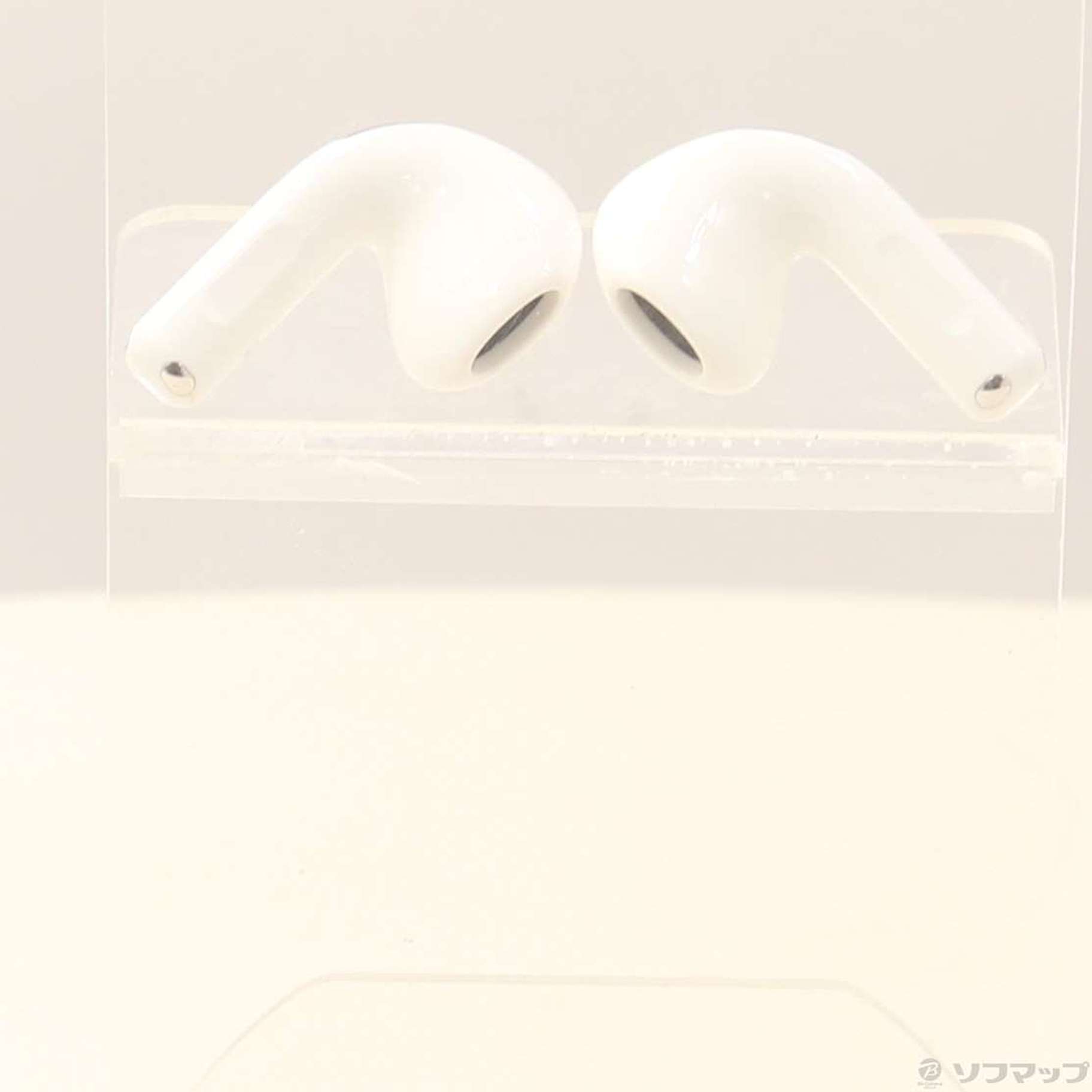 中古品（難あり）〕 AirPods 4 アクティブノイズキャンセリング搭載