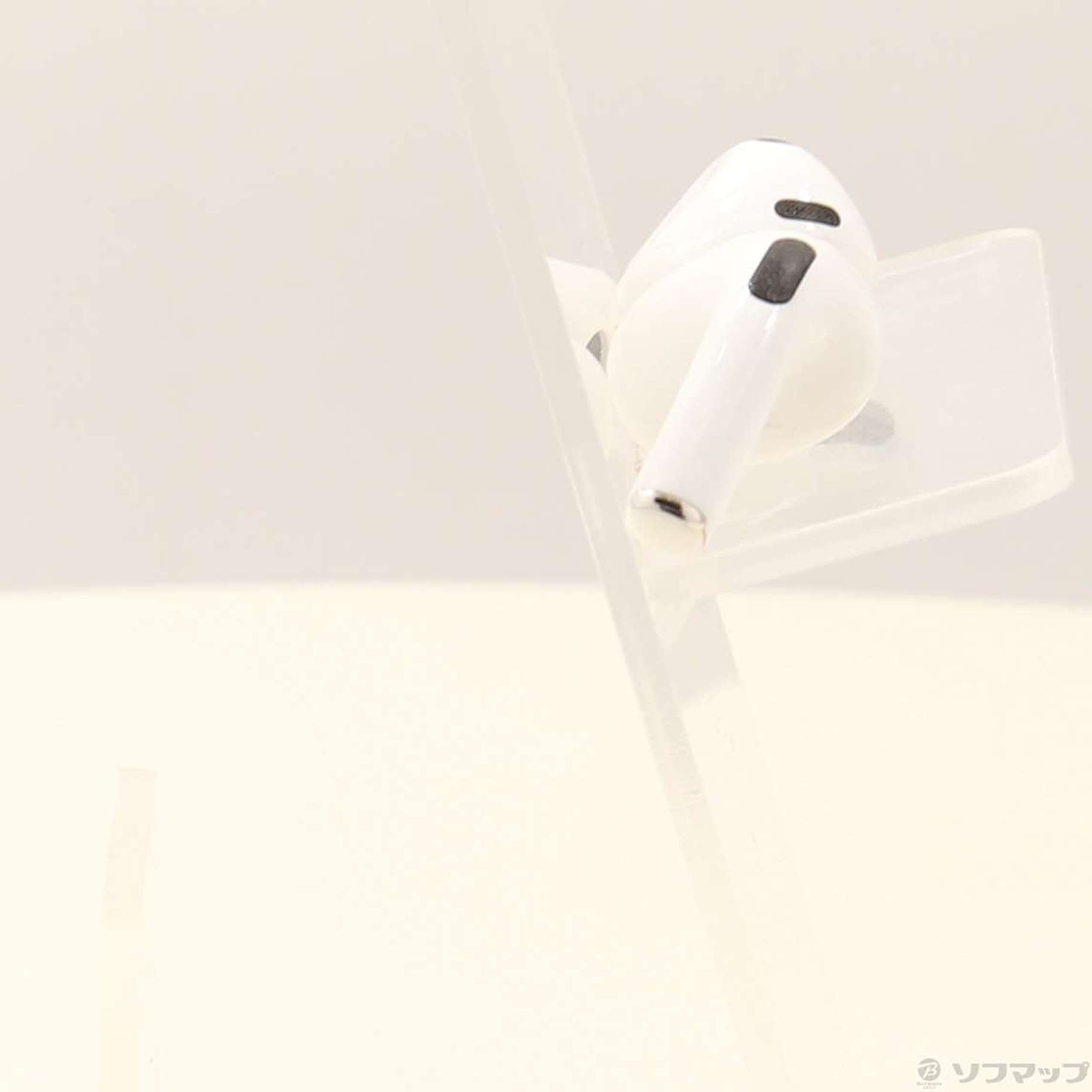 Apple(アップル) Lightning充電ケース付き AirPods 第3世代 MPNY3J／A 