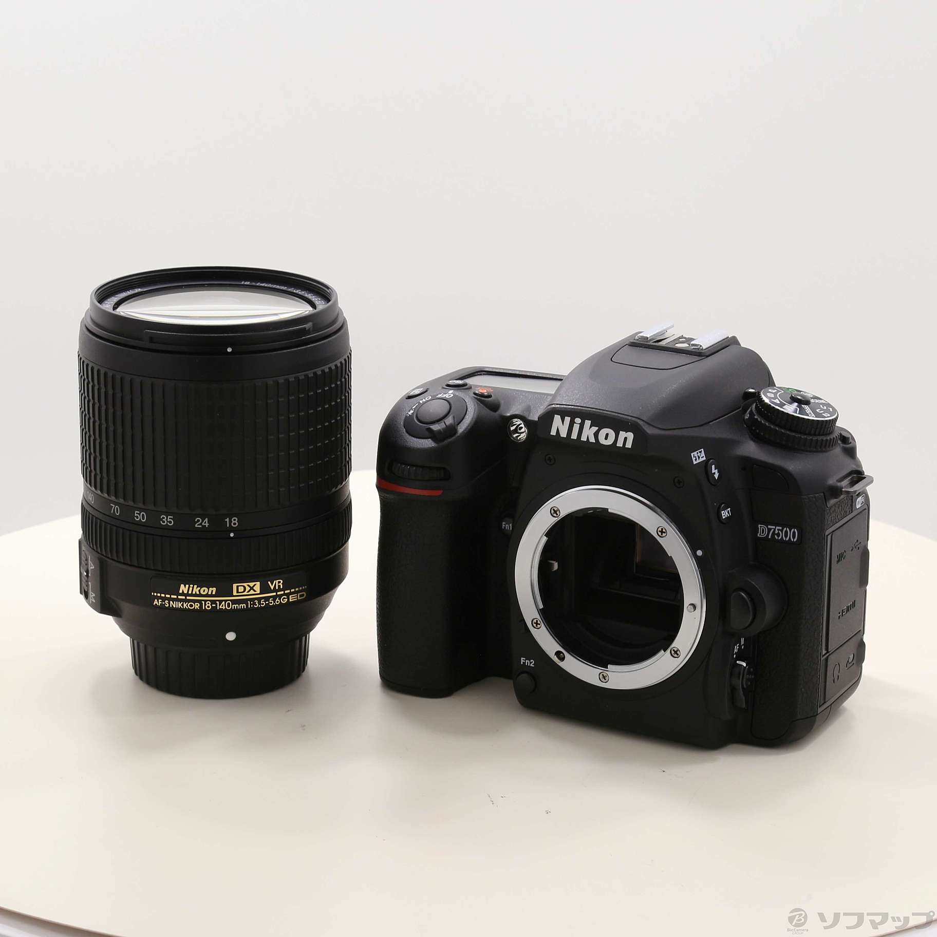 Nikon D7500 18-140VR レンズキット