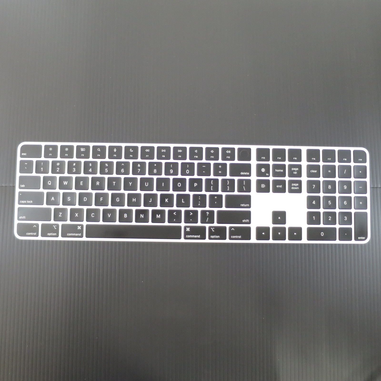 Touch ID搭載Magic Keyboard 英語(US) ​​​​​​​ Magic Keyboard with Touch ID for Mac models with Apple silicon