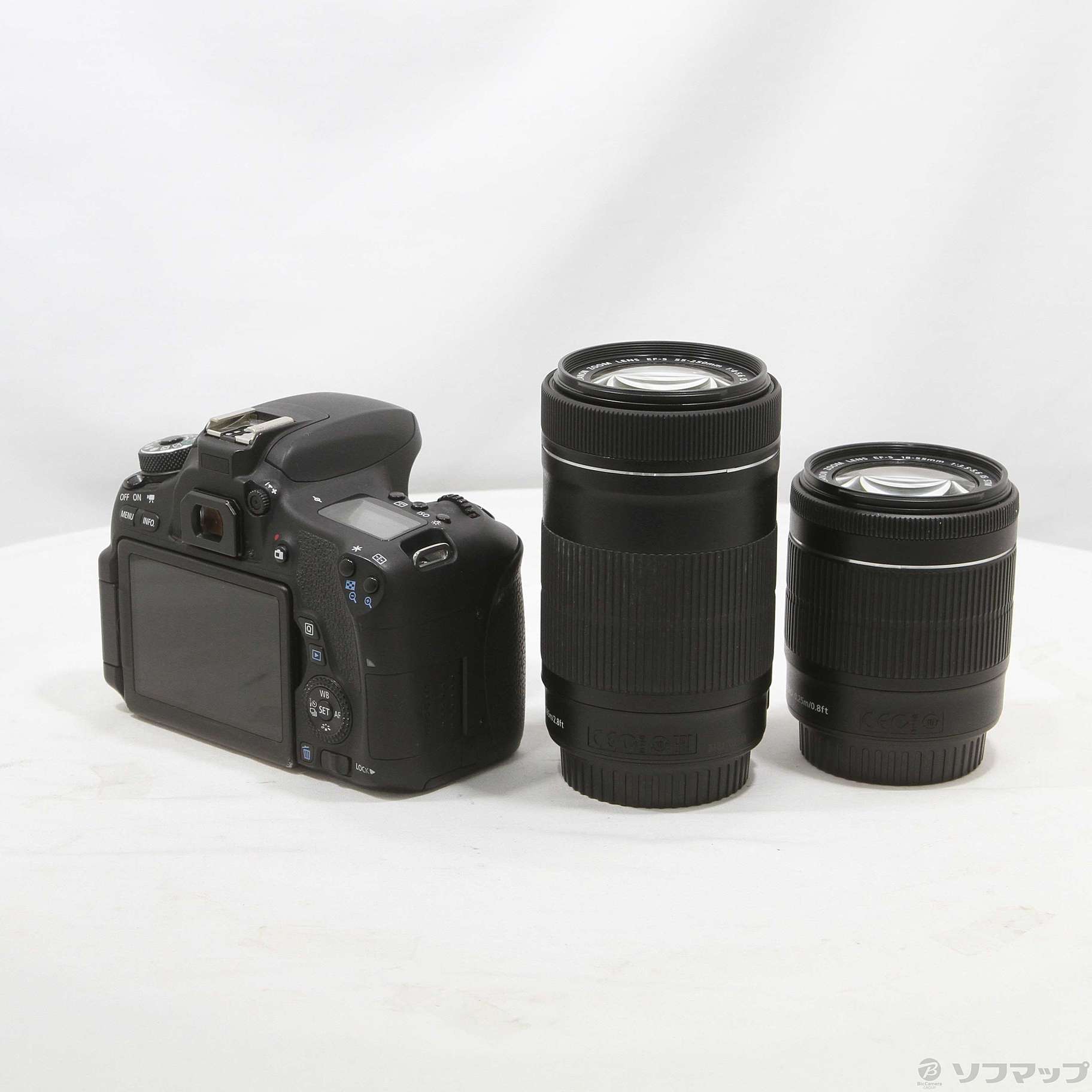 中古】EOS 8000D ダブルズームキット (2420万画素／SDXC