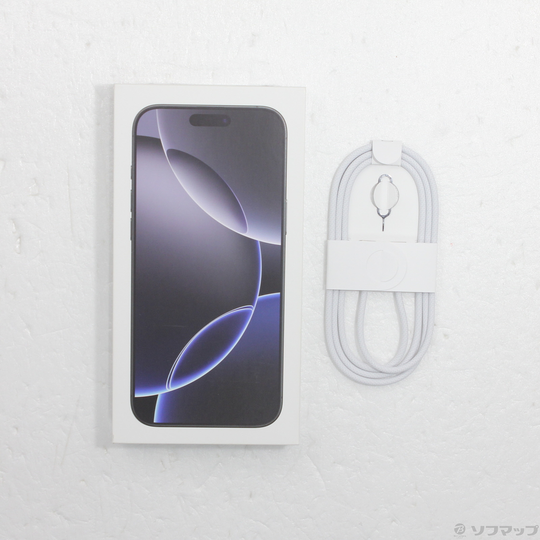 iPhone 16 Pro Max 256GB SIM�t���[ [�u���b�N�`�^�j�E��]�̐��i�摜5