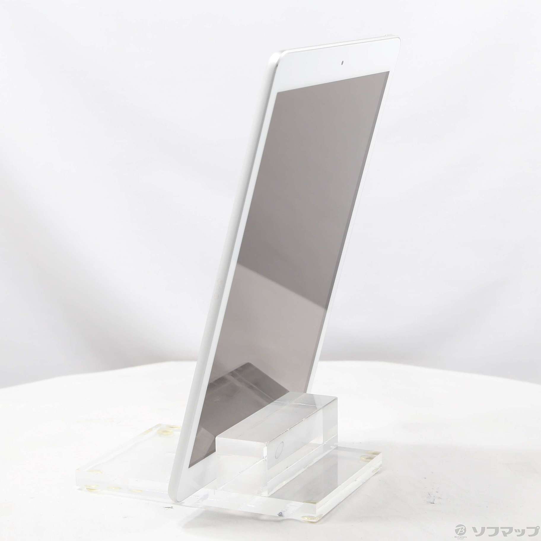 中古】iPad 第8世代 32GB シルバー MYLA2J／A Wi-Fi ［10.2インチ液晶