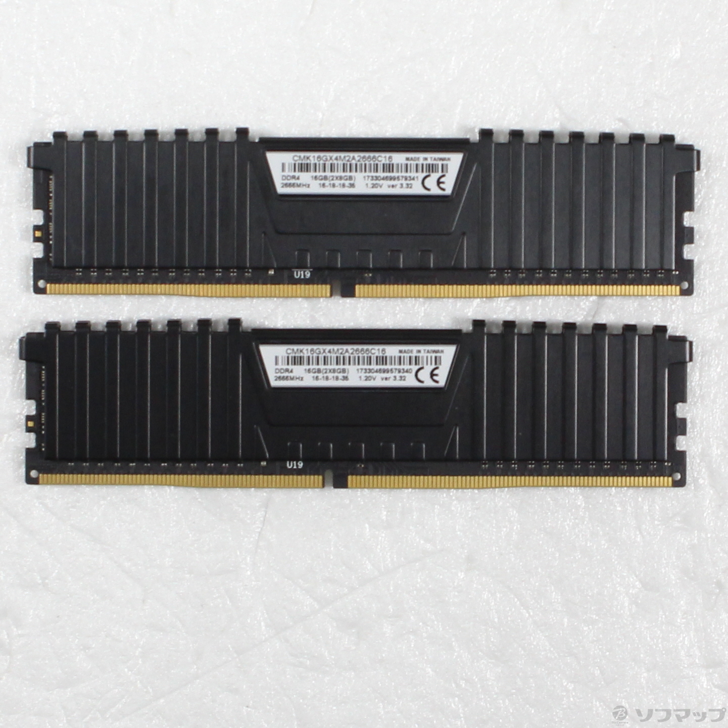中古】CMK16GX4M2A2666C16 16GB 8GB×2枚組 ［288P PC4-21300(DDR4-2666