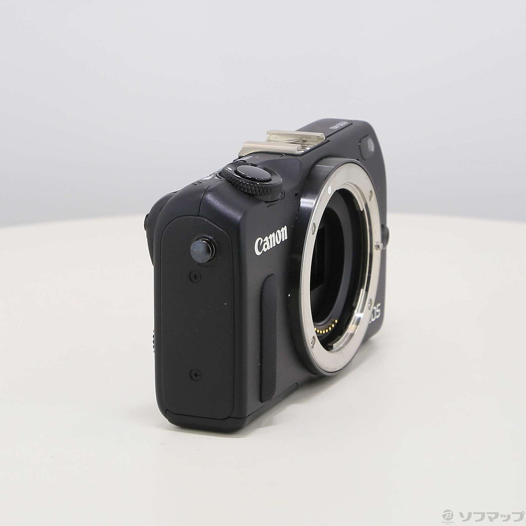 中古】EOS M2 ボディ ブラック (1800万画素／SDXC) [2133071694903